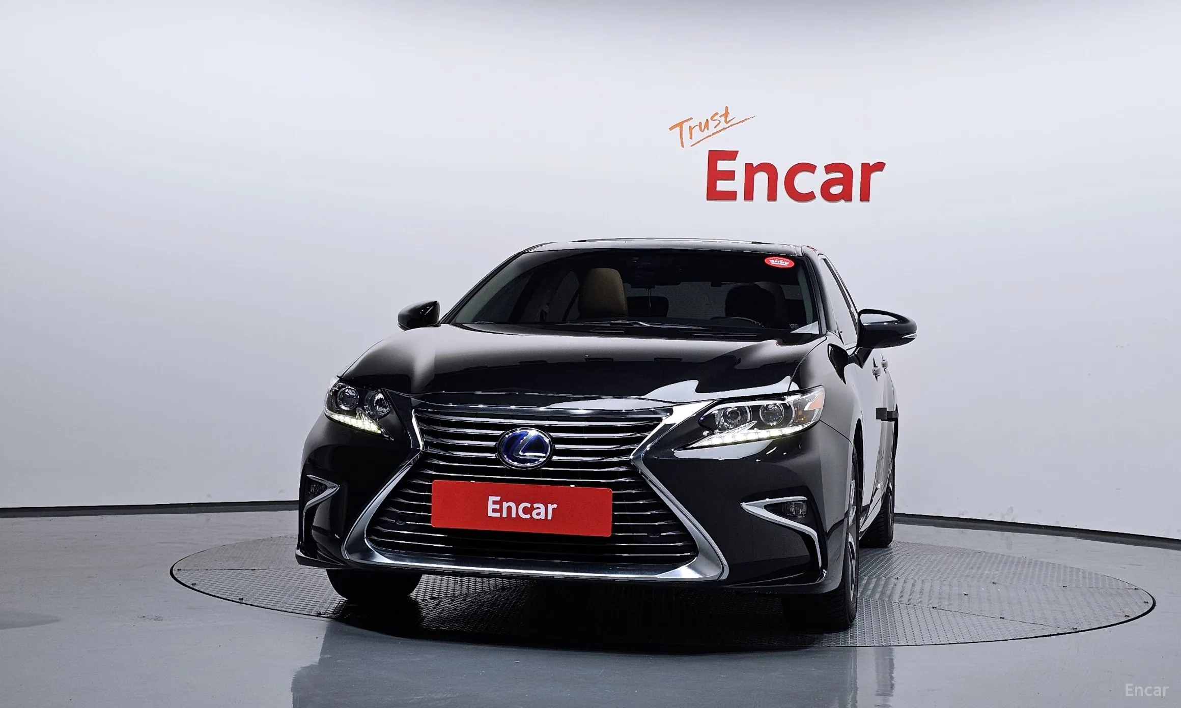 Lexus New ES300h превью 3
