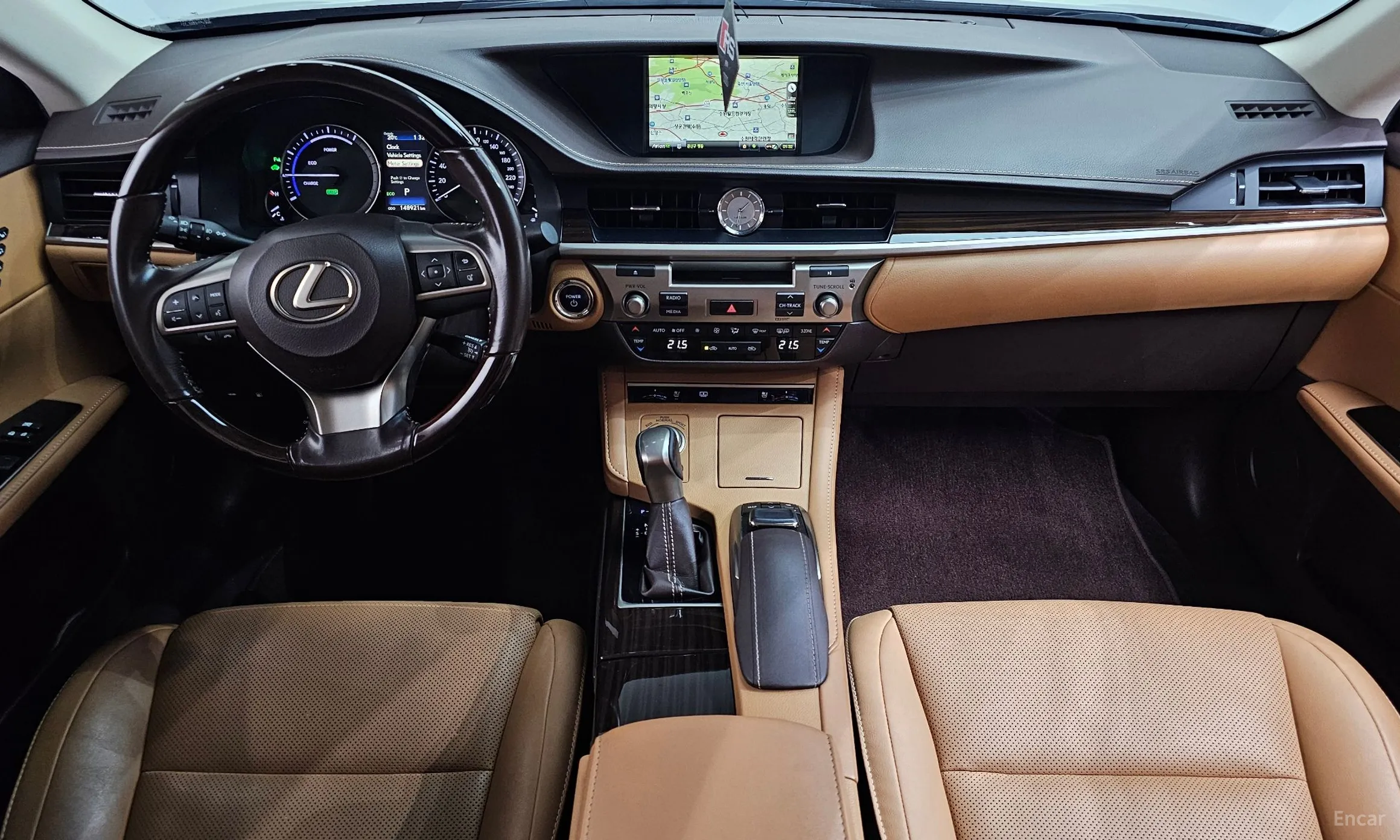 Lexus New ES300h превью 7