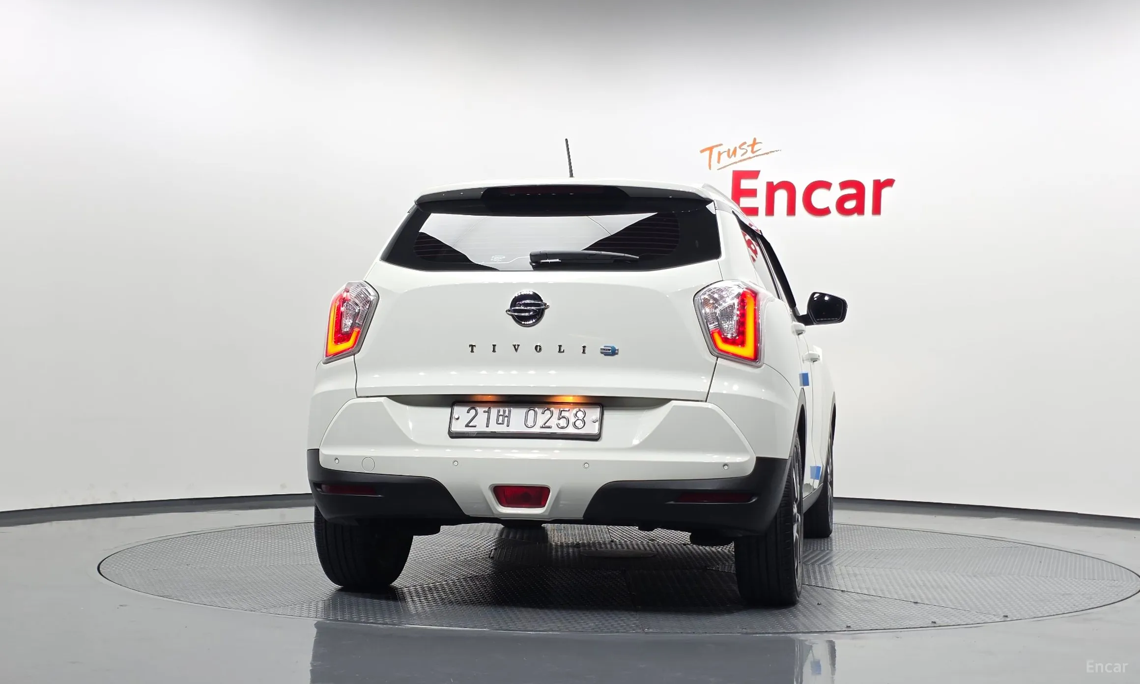 KG Mobility (SsangYong) Tivoli, Lazio превью 4
