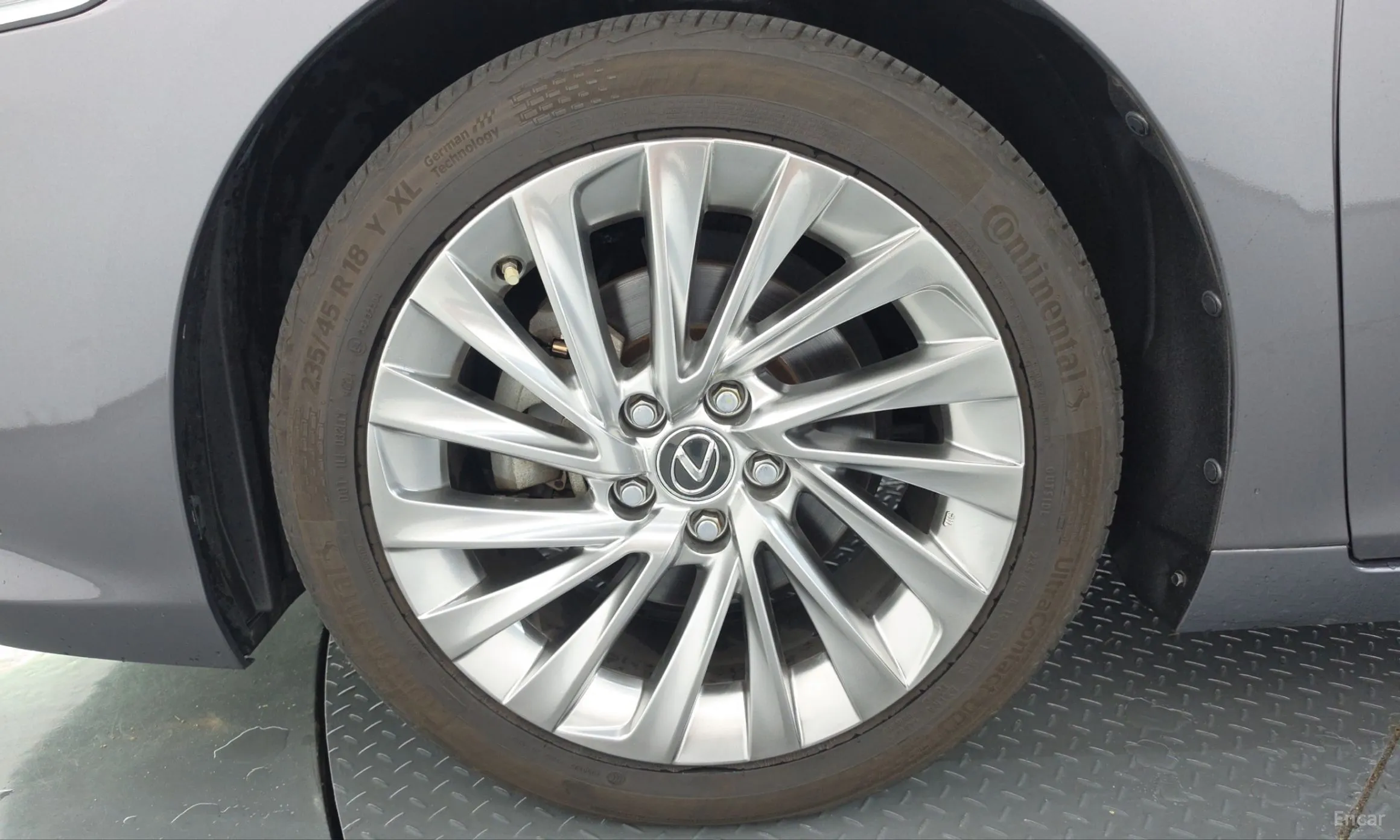 Lexus ES300h 7th Generation превью 5
