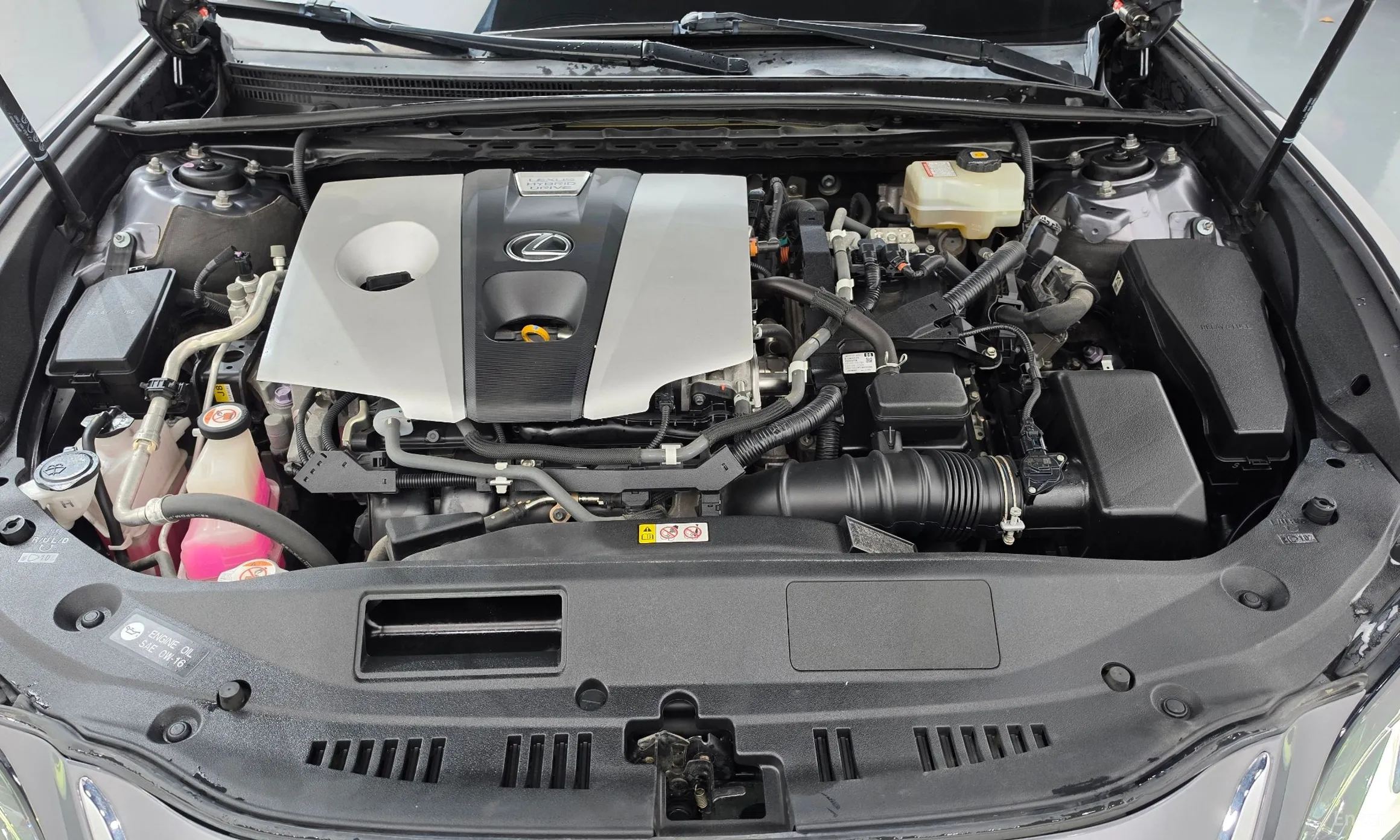 Lexus ES300h 7th Generation превью 6