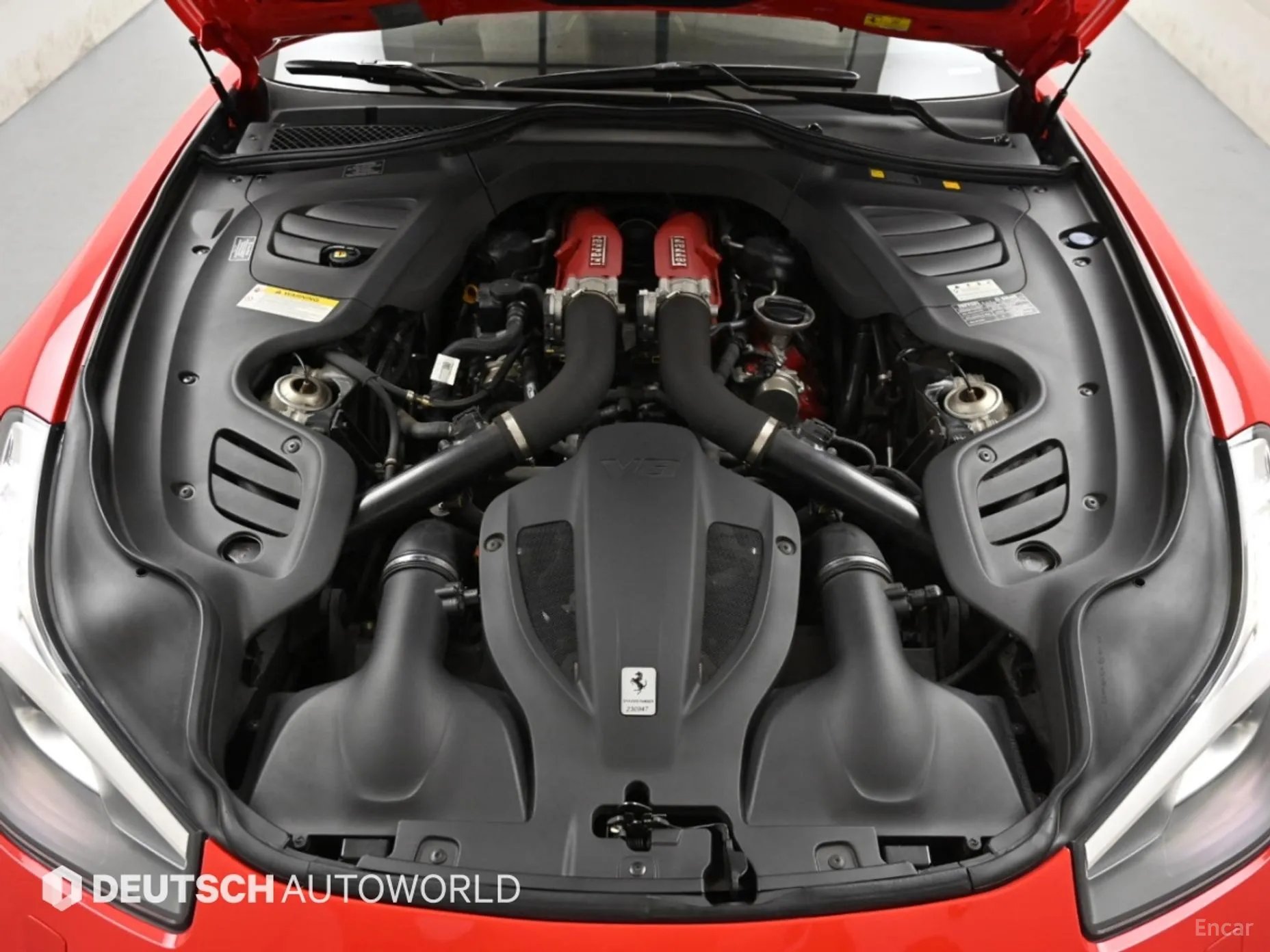 Ferrari GTC4 Rousseau превью 6