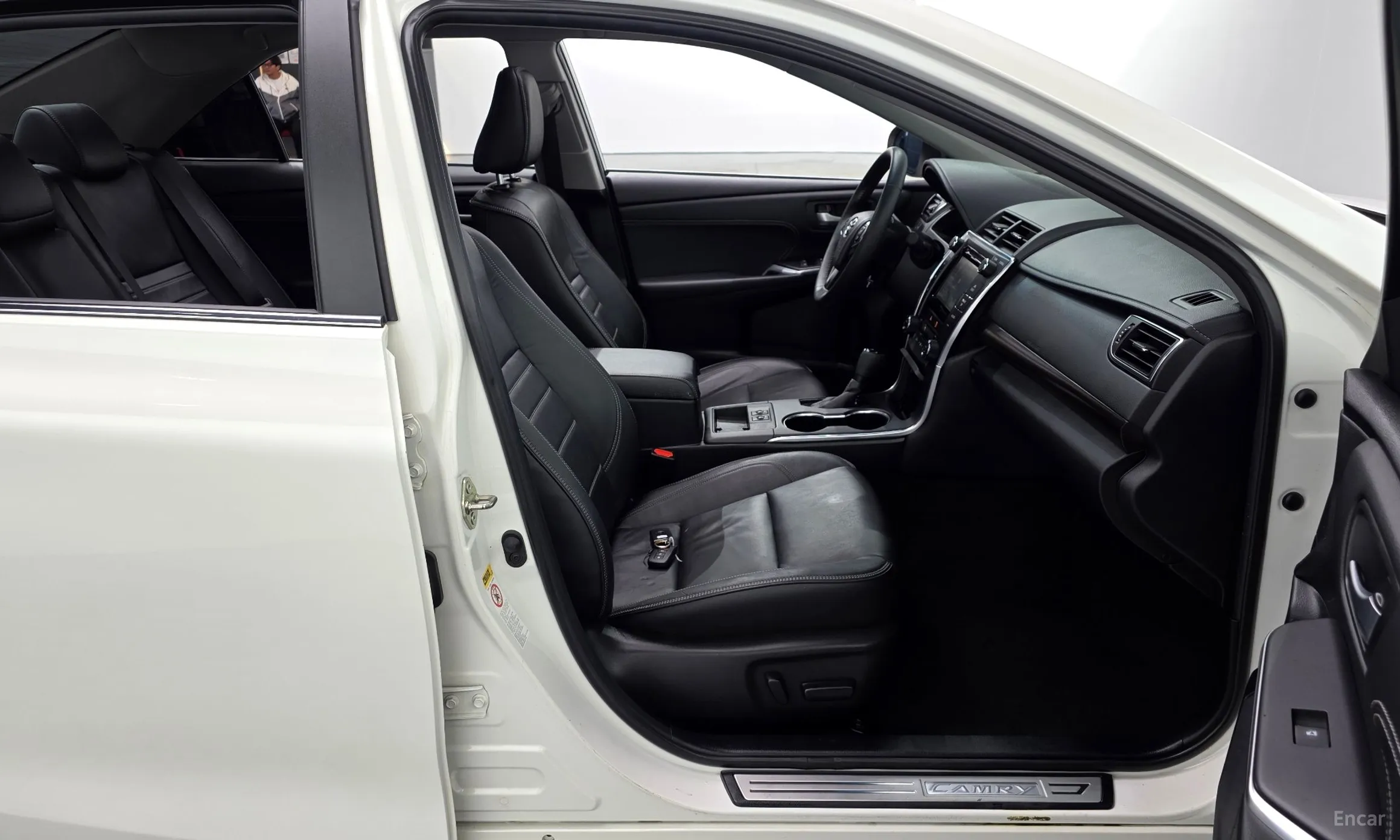 Toyota New Camry превью 10