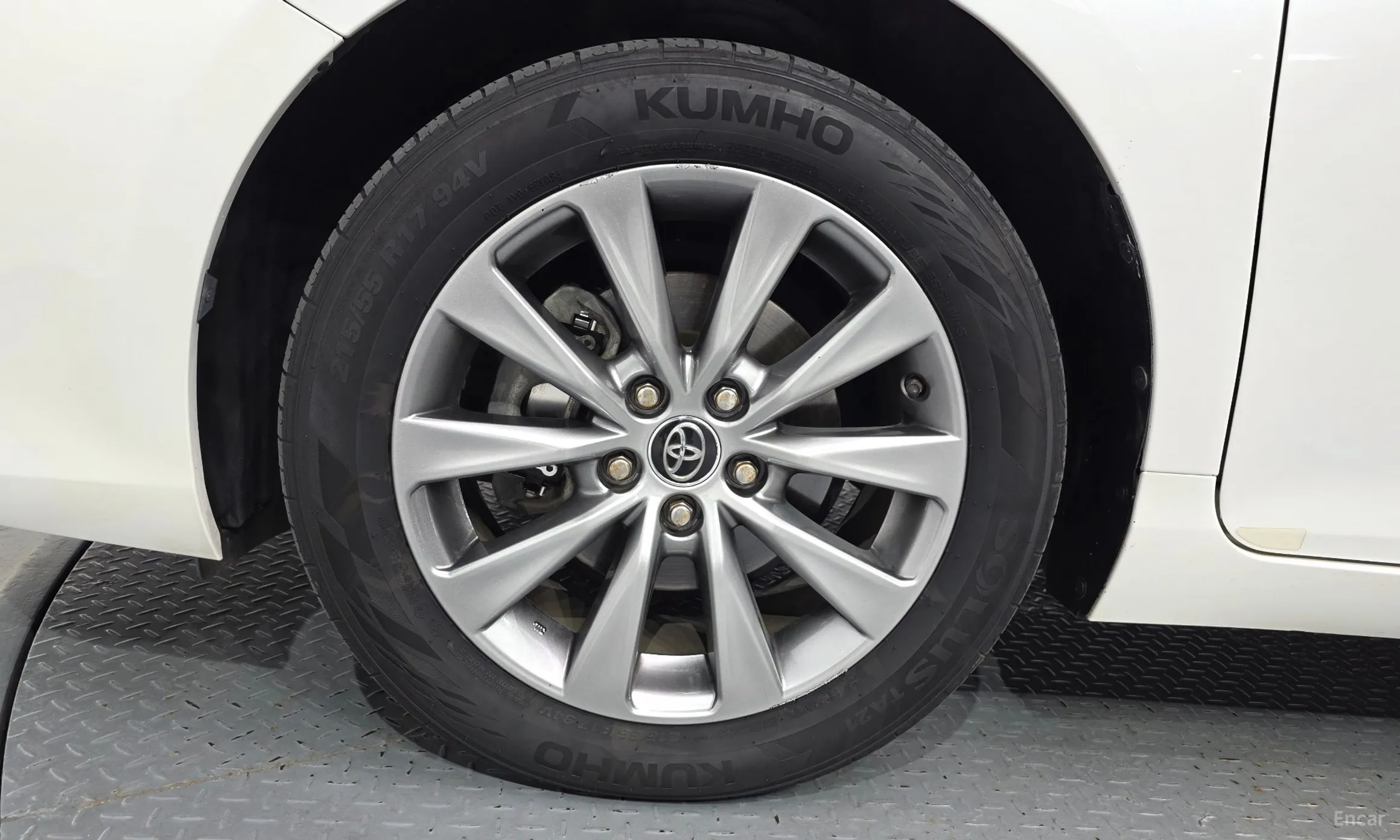Toyota New Camry превью 5