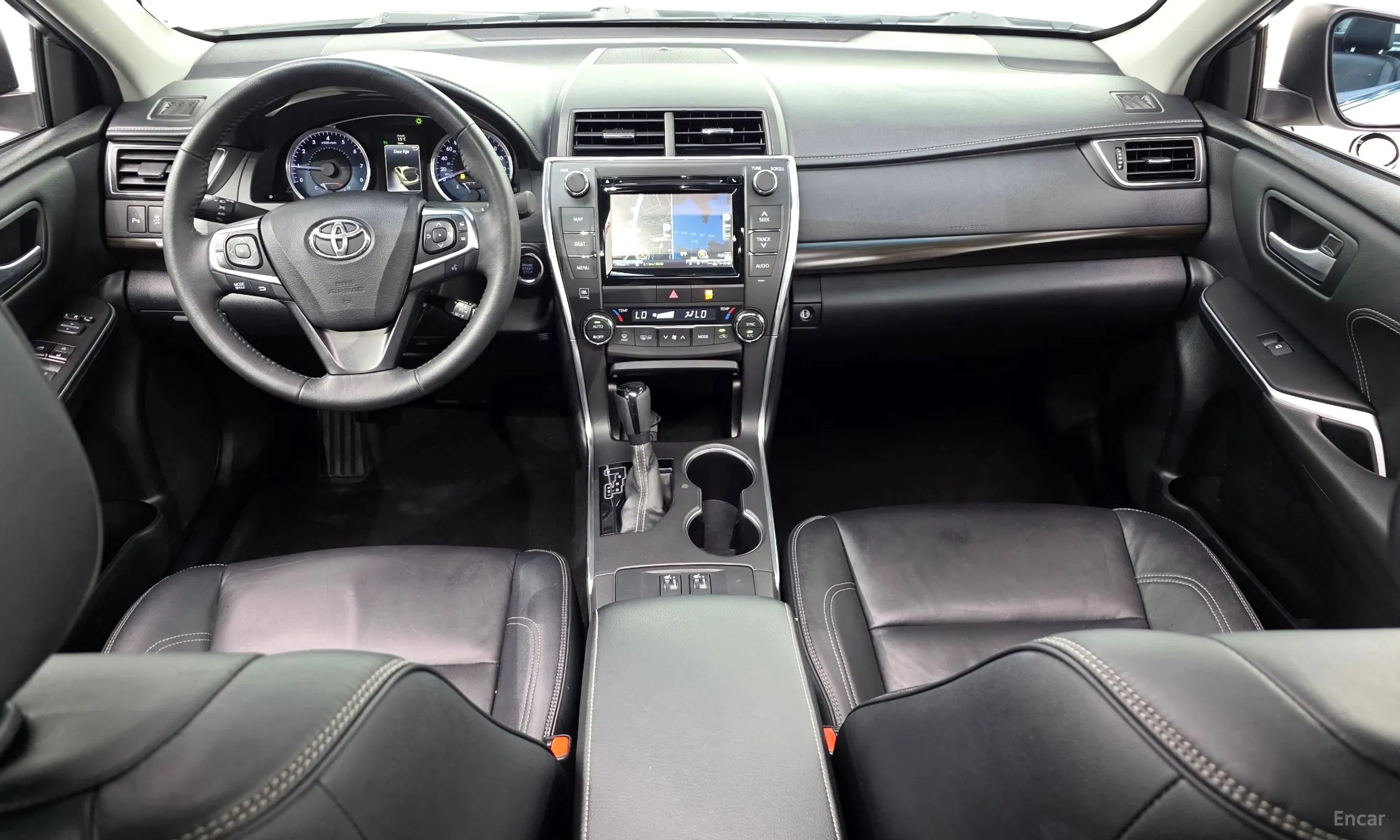 Toyota New Camry превью 7
