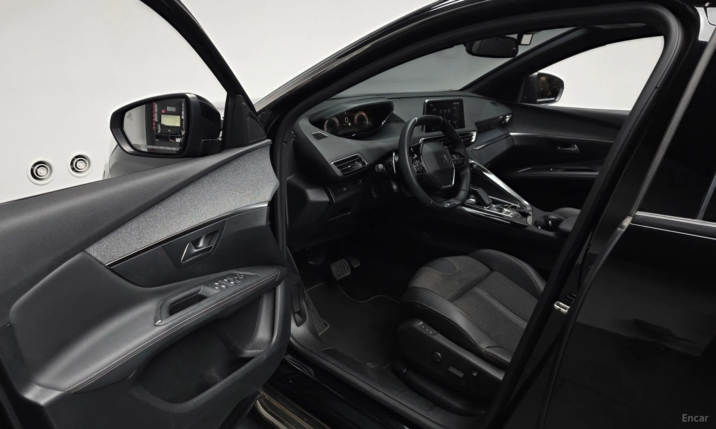 Peugeot 3008 2nd generation превью 10