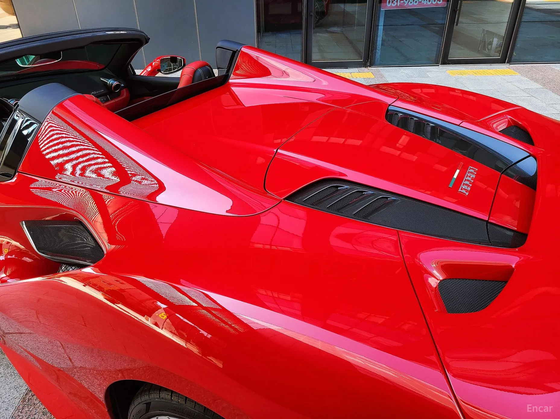 Ferrari F8 Spider превью 16