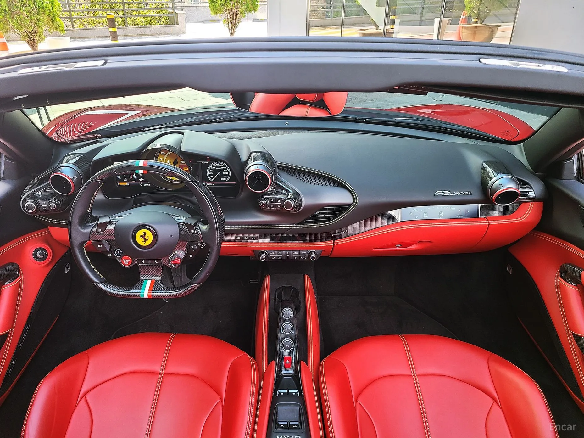 Ferrari F8 Spider превью 5