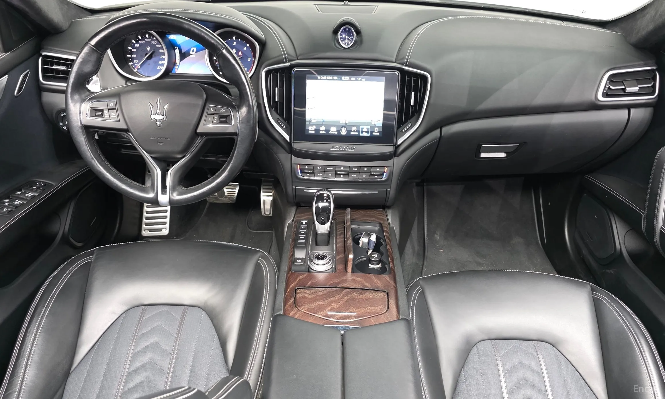 Maserati Ghibli превью 7
