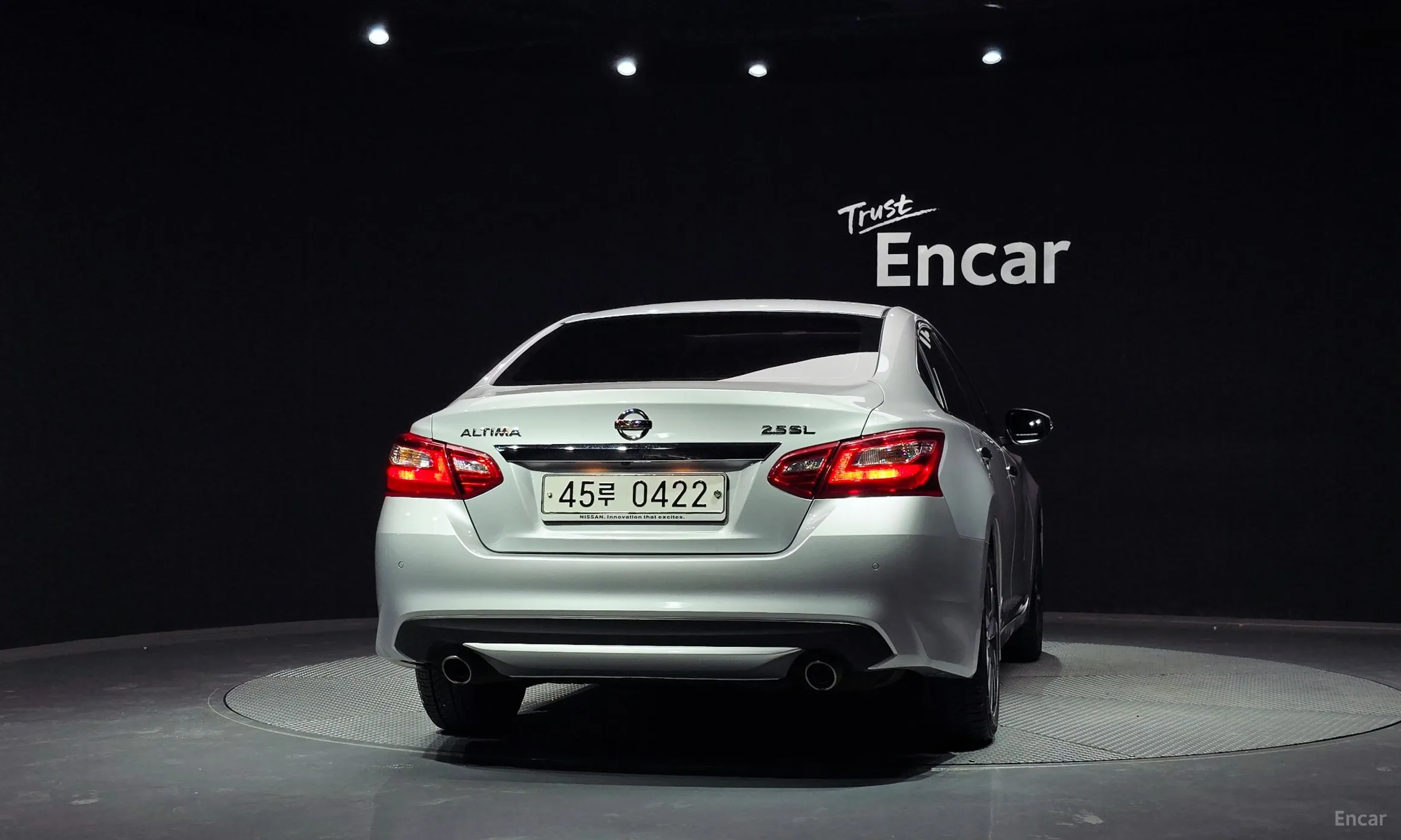 Nissan Altima превью 4