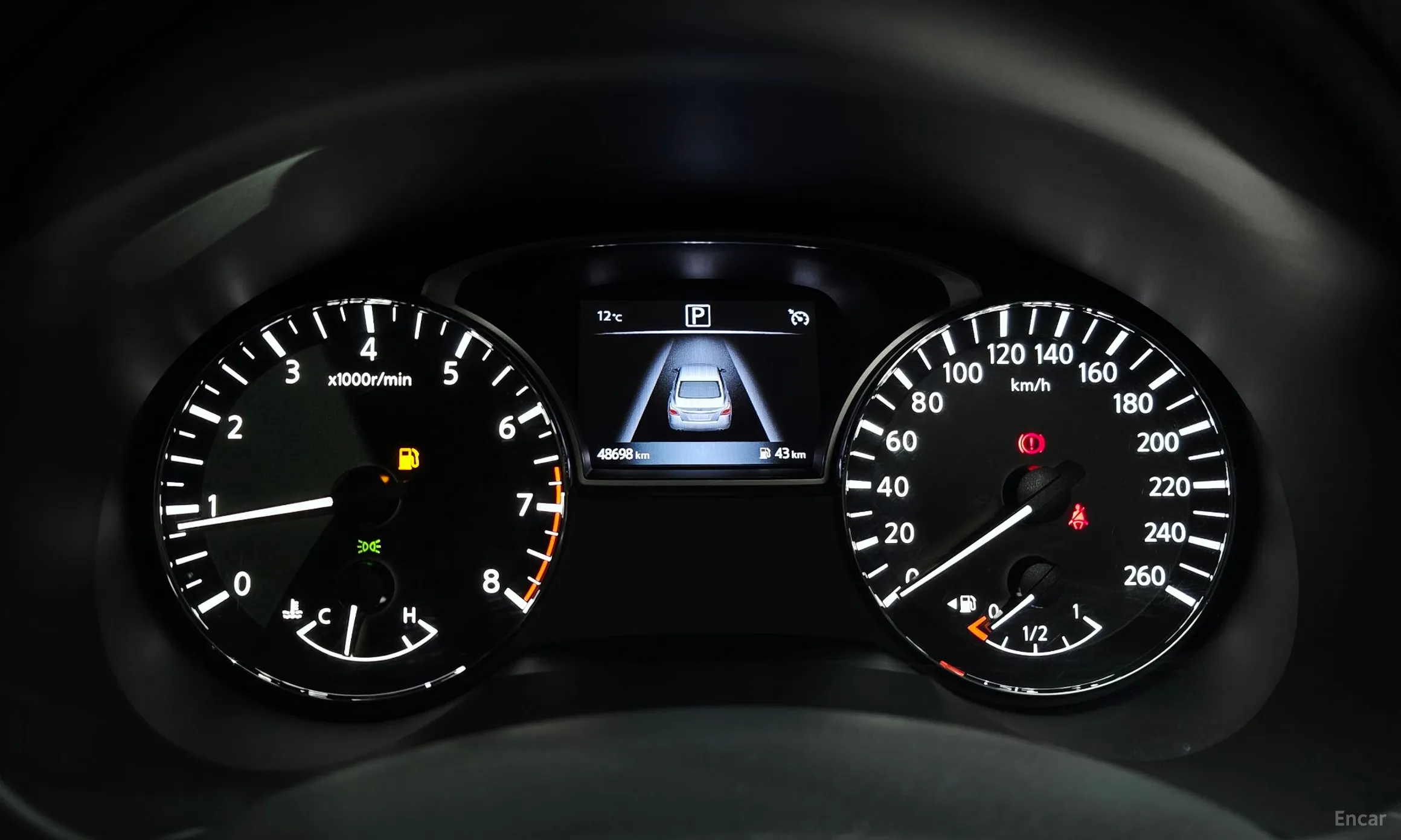 Nissan Altima превью 8
