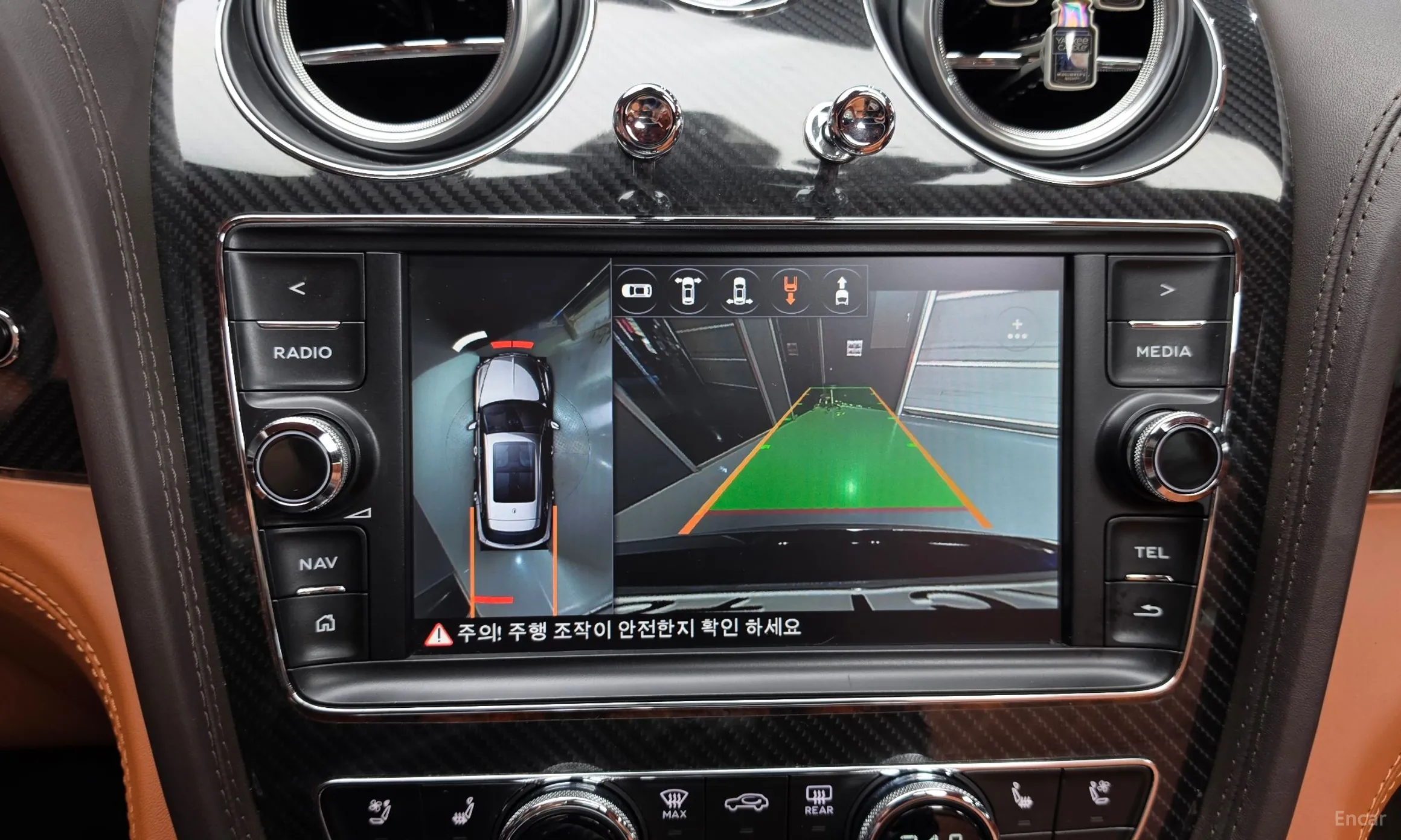 Bentley Bentayga превью 14
