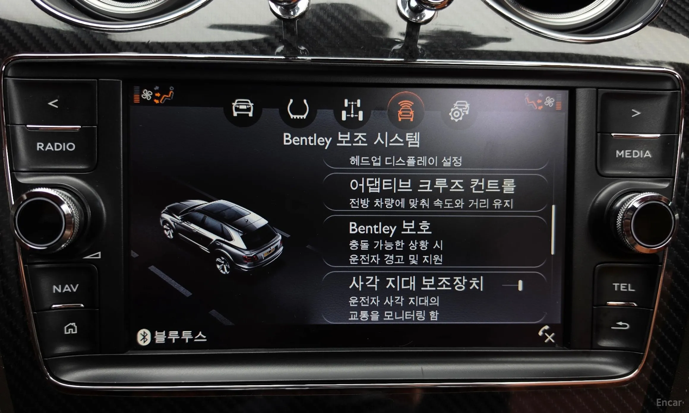 Bentley Bentayga превью 17