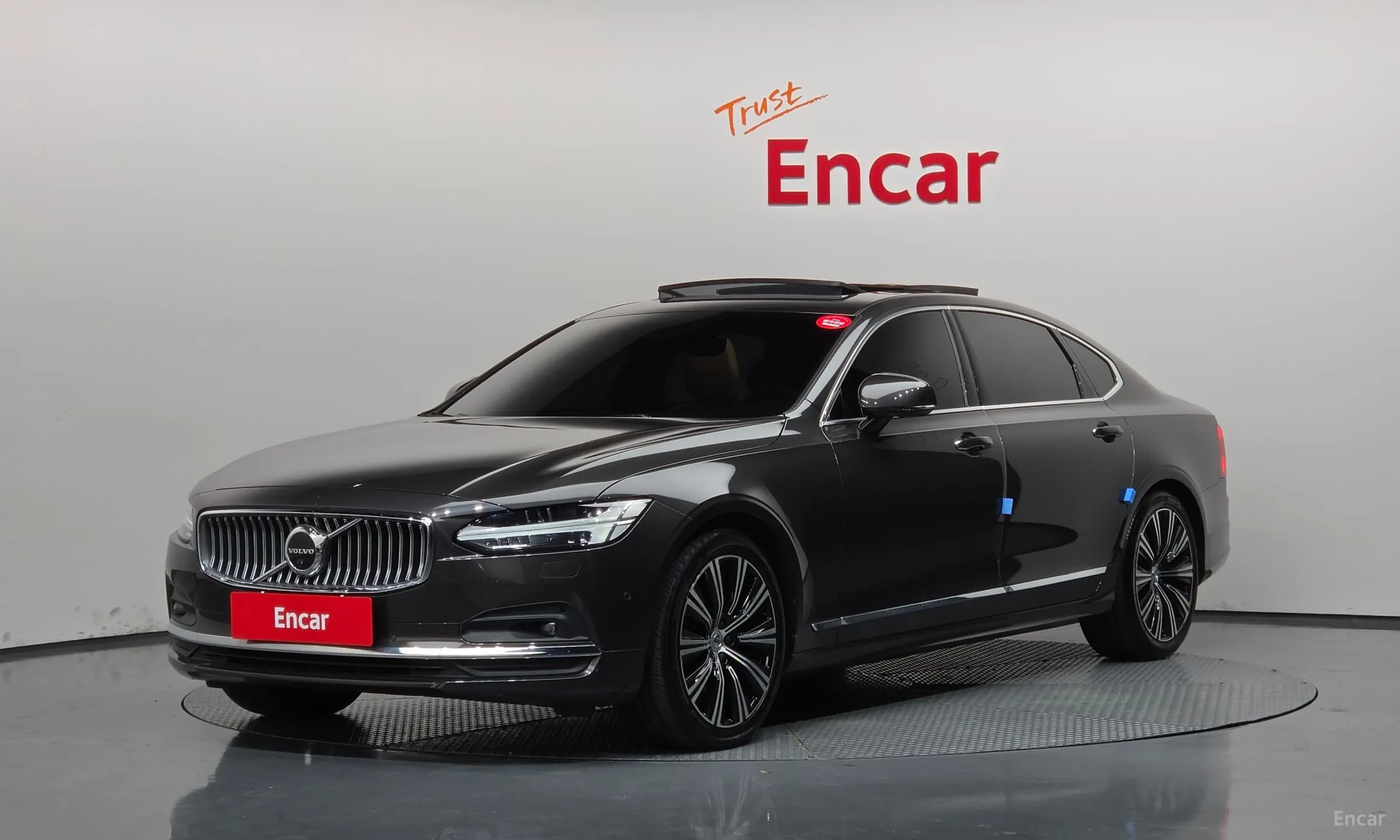 S90