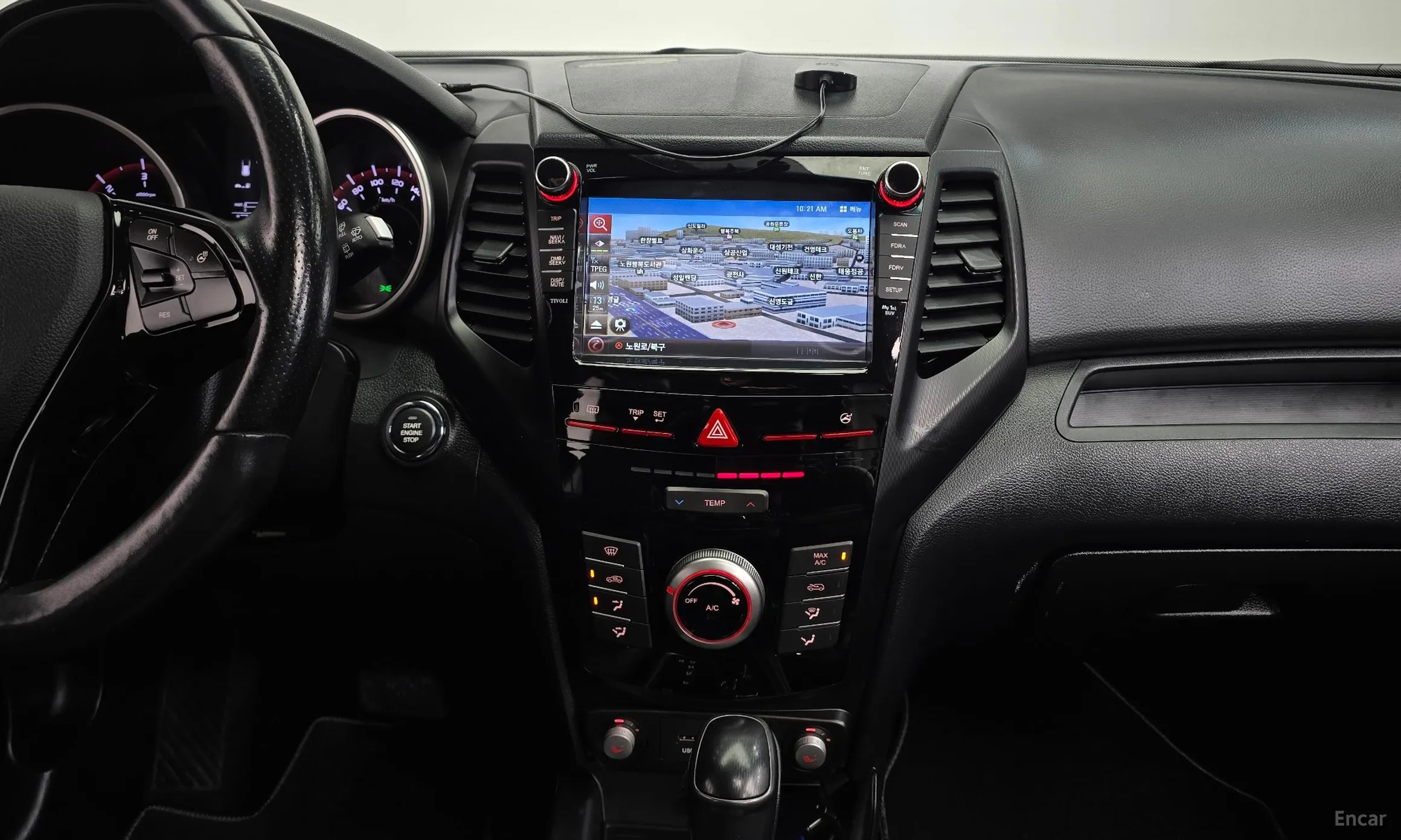 KG Mobility (SsangYong) Tivoli Air превью 14