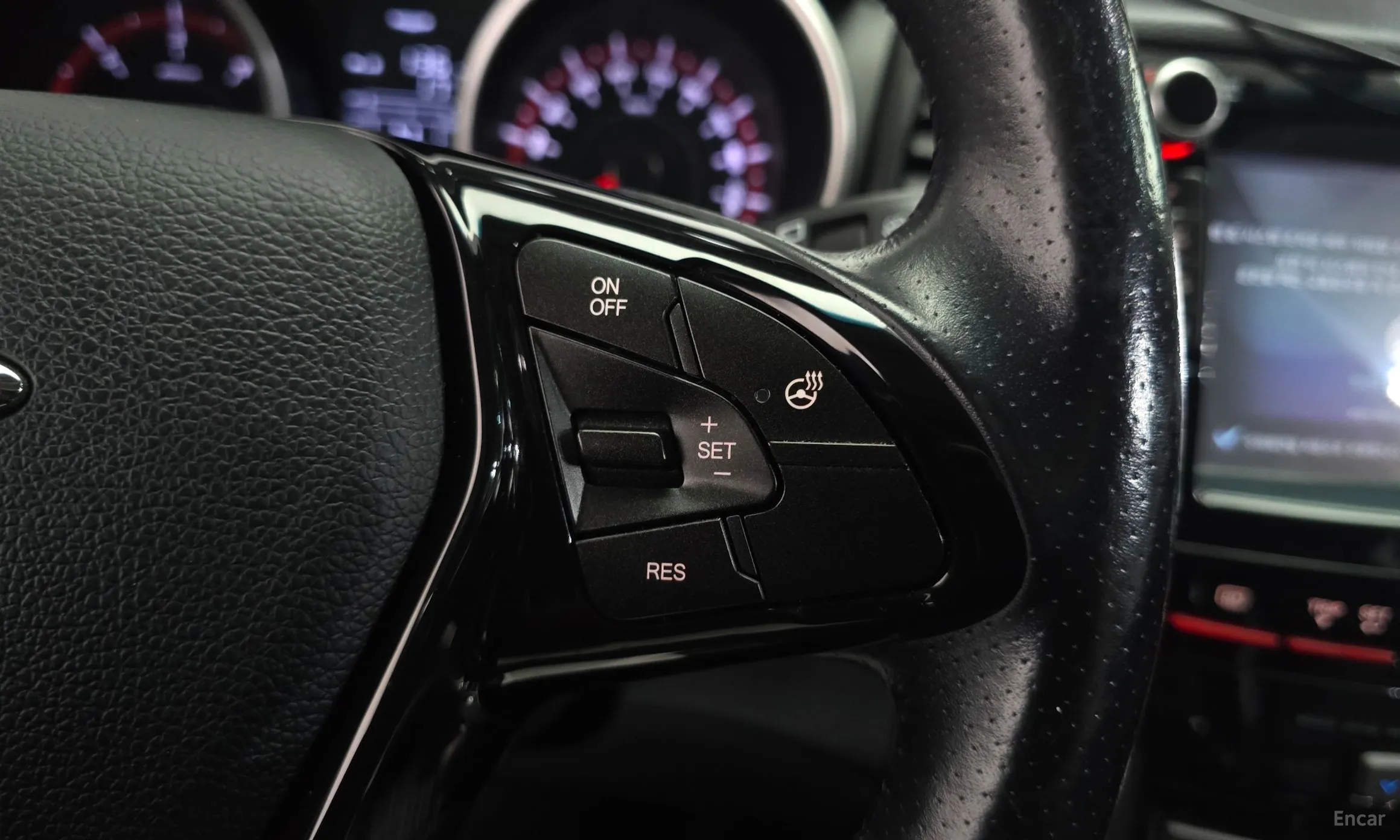 KG Mobility (SsangYong) Tivoli Air превью 16