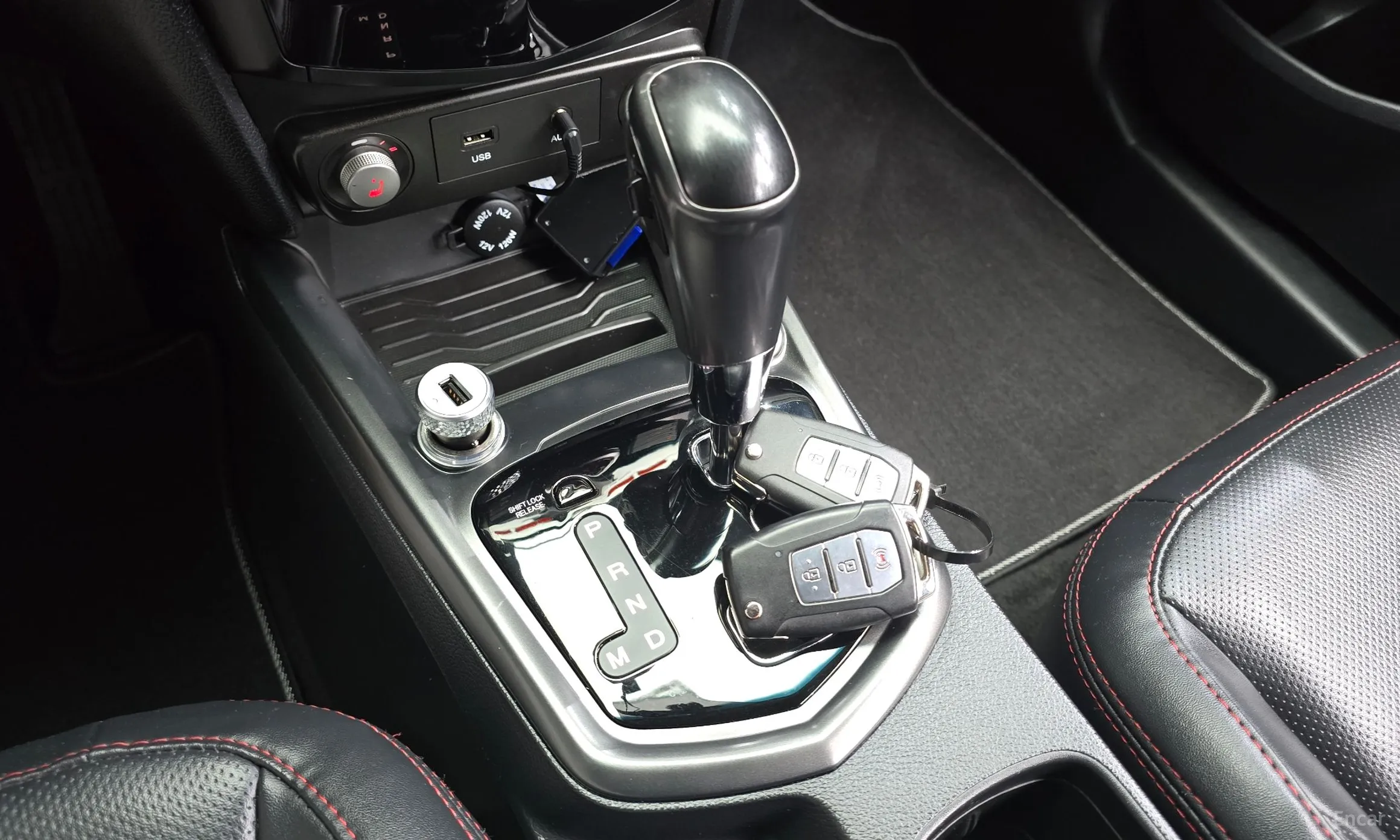 KG Mobility (SsangYong) Tivoli Air превью 9
