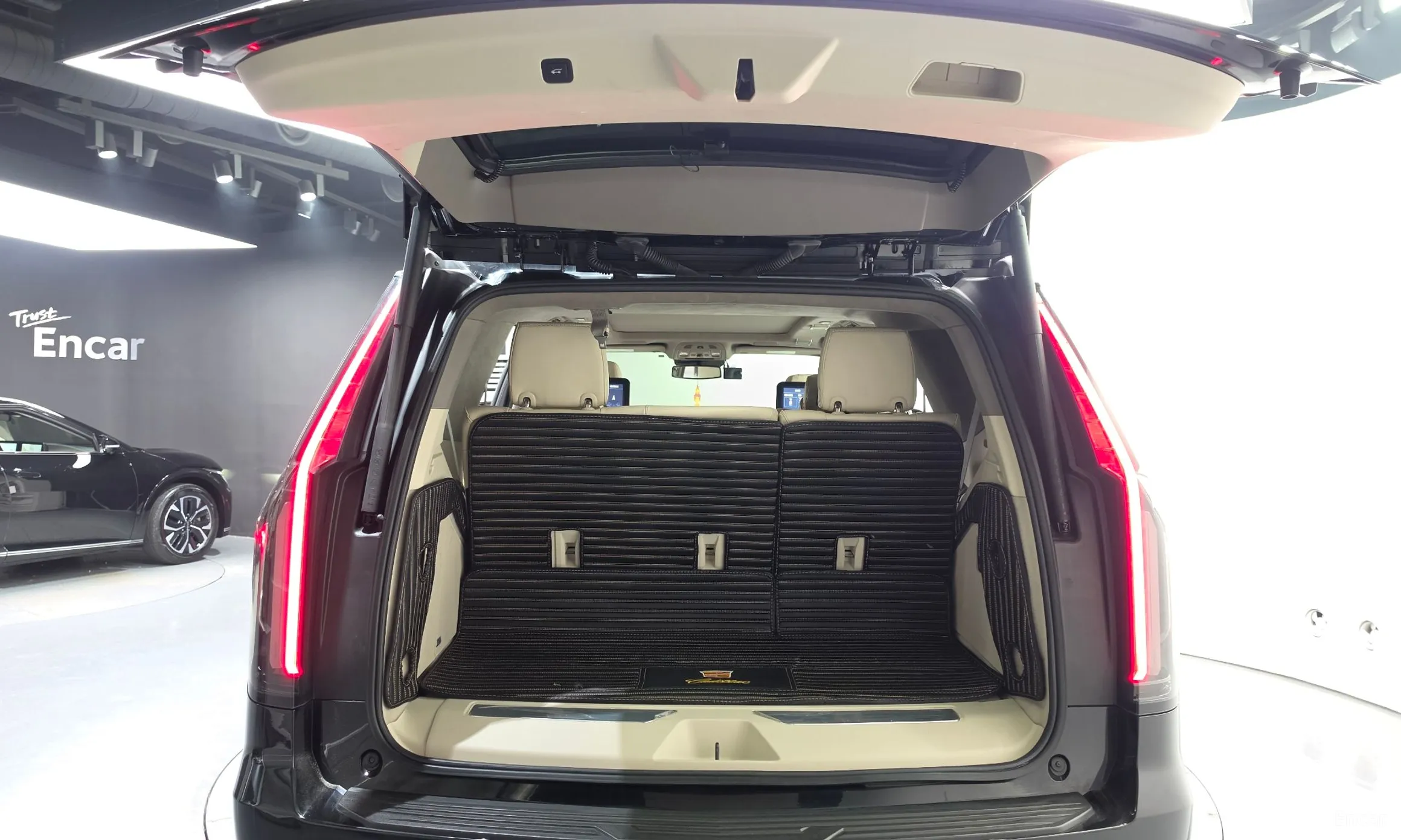 Cadillac Escalade 5th Generation превью 20