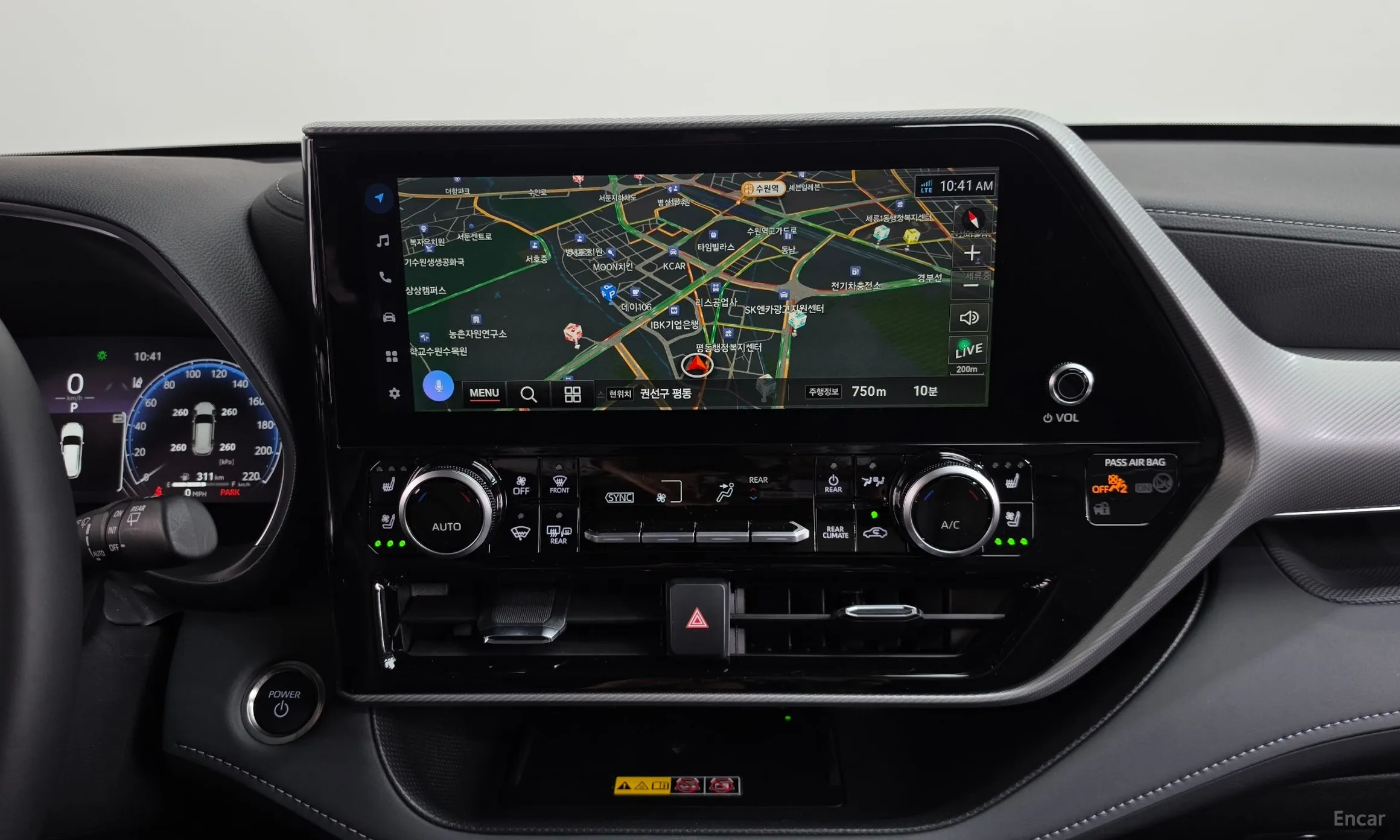 Toyota Highlander 4th generation превью 12