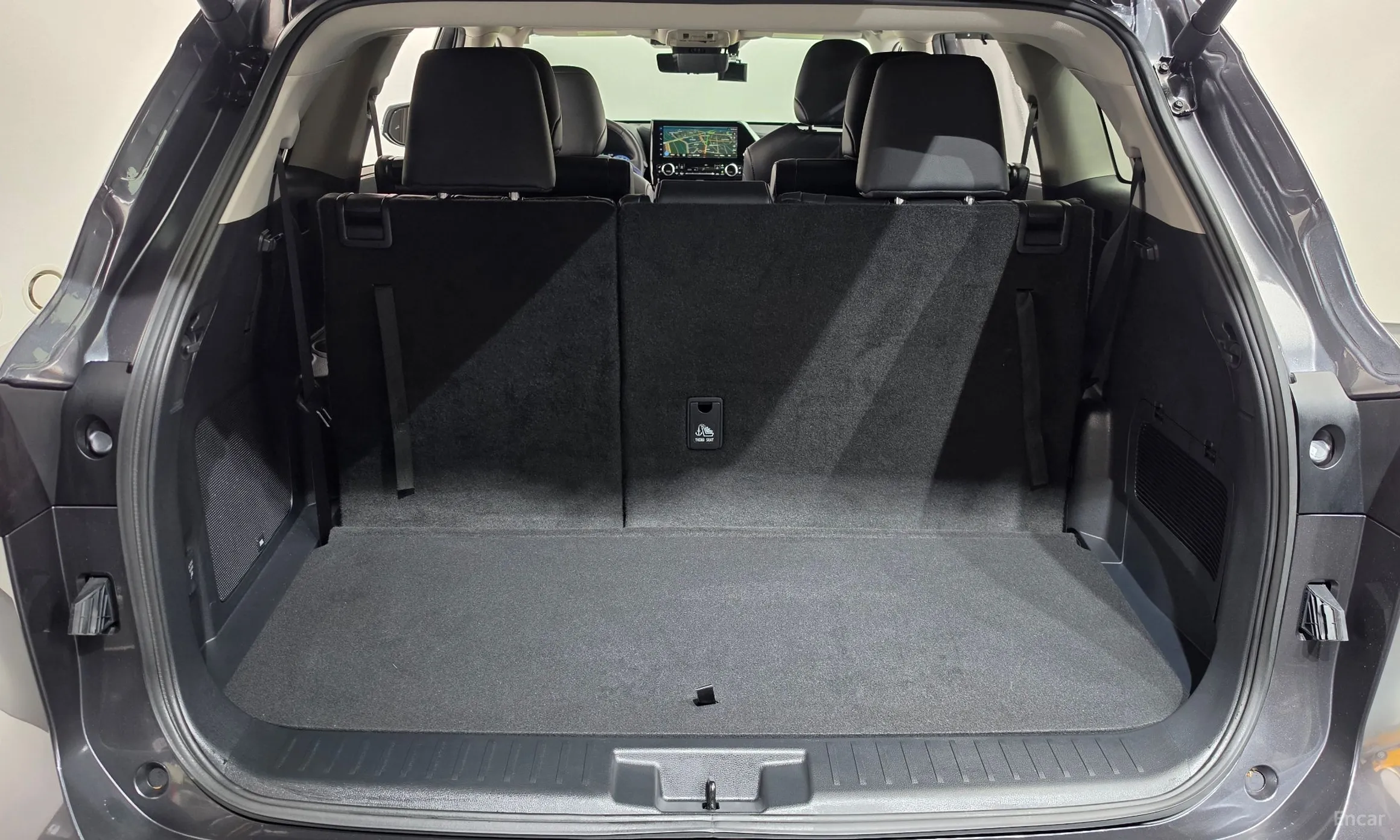 Toyota Highlander 4th generation превью 17