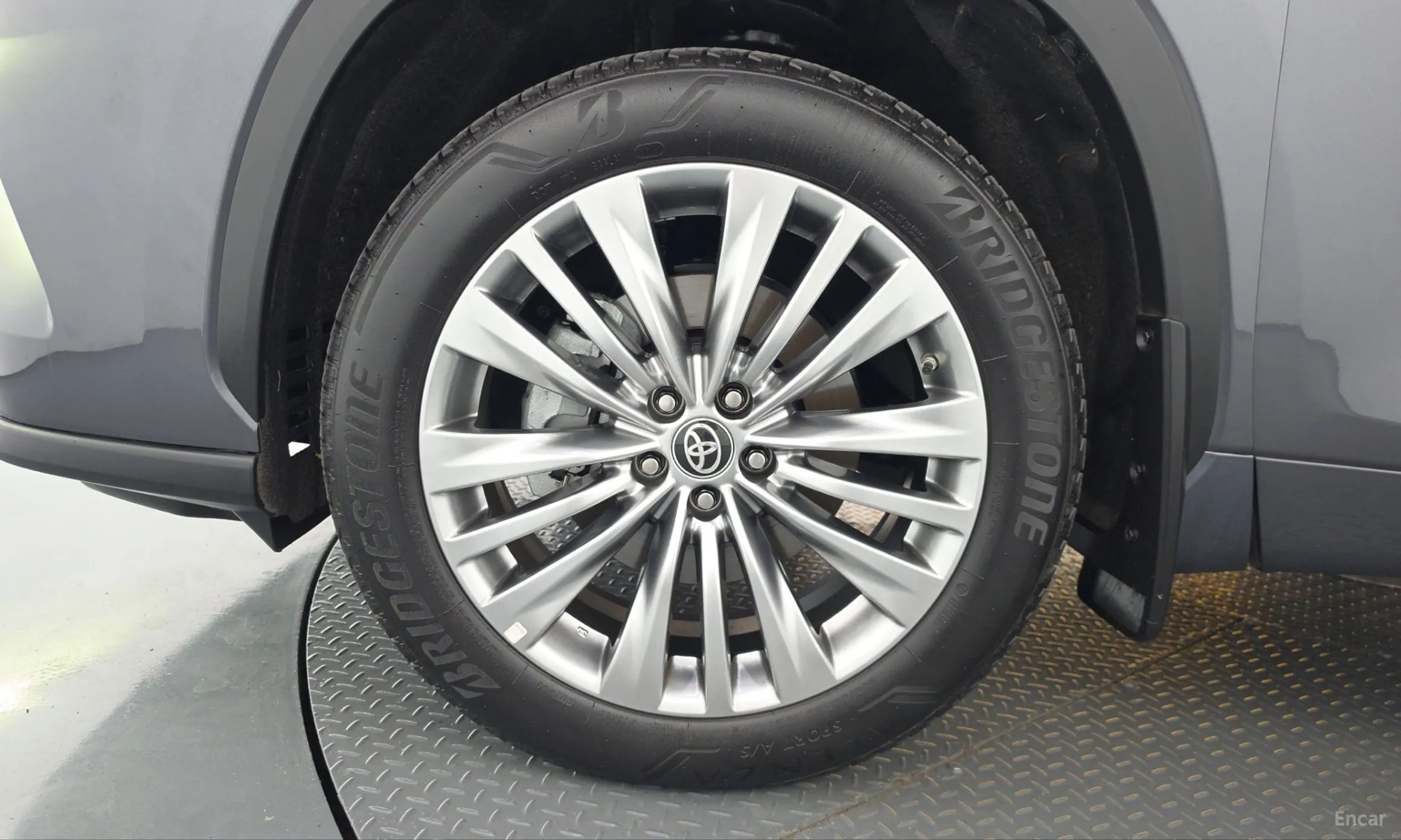 Toyota Highlander 4th generation превью 5