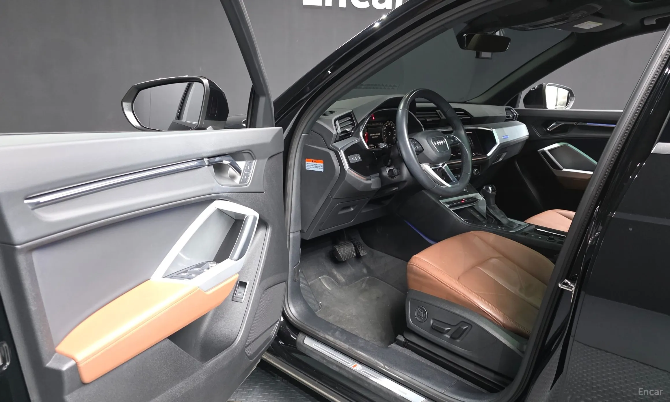 Audi Q3 (F3) превью 10