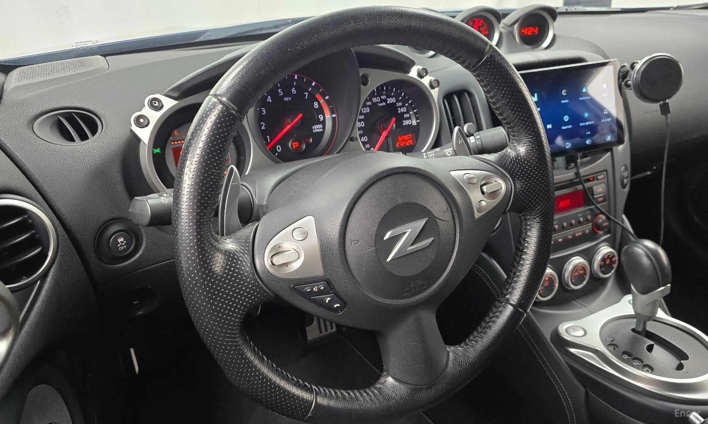 Nissan 370Z превью 12