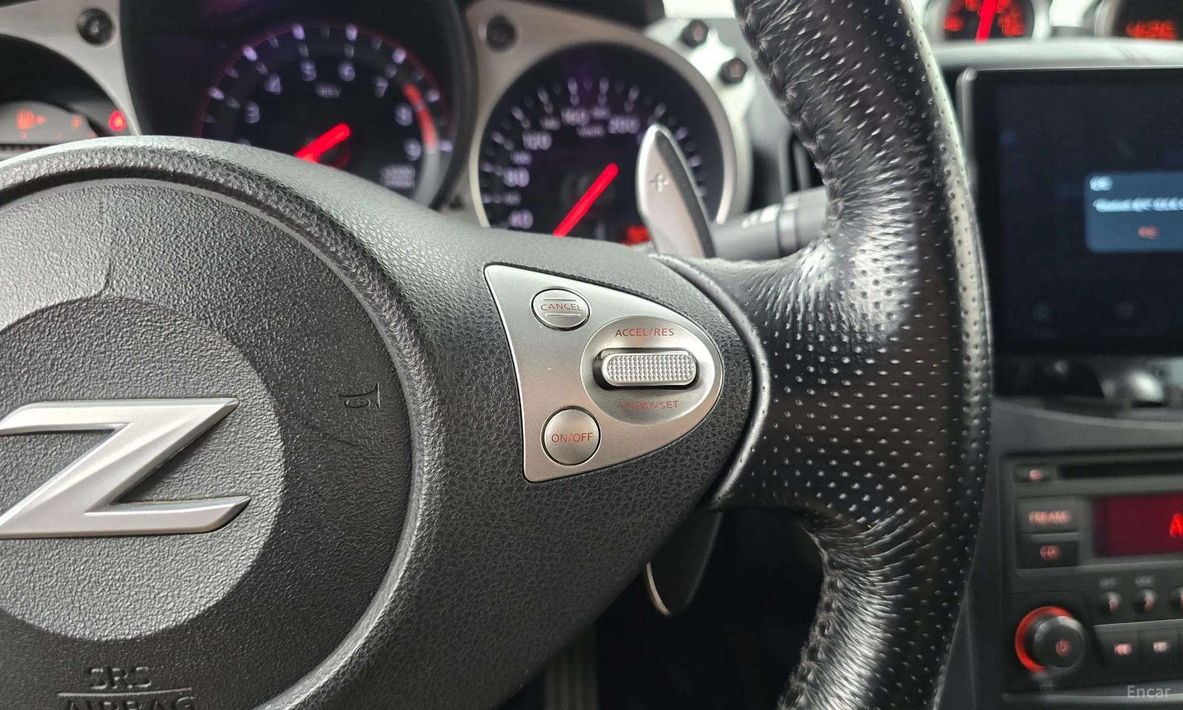 Nissan 370Z превью 16