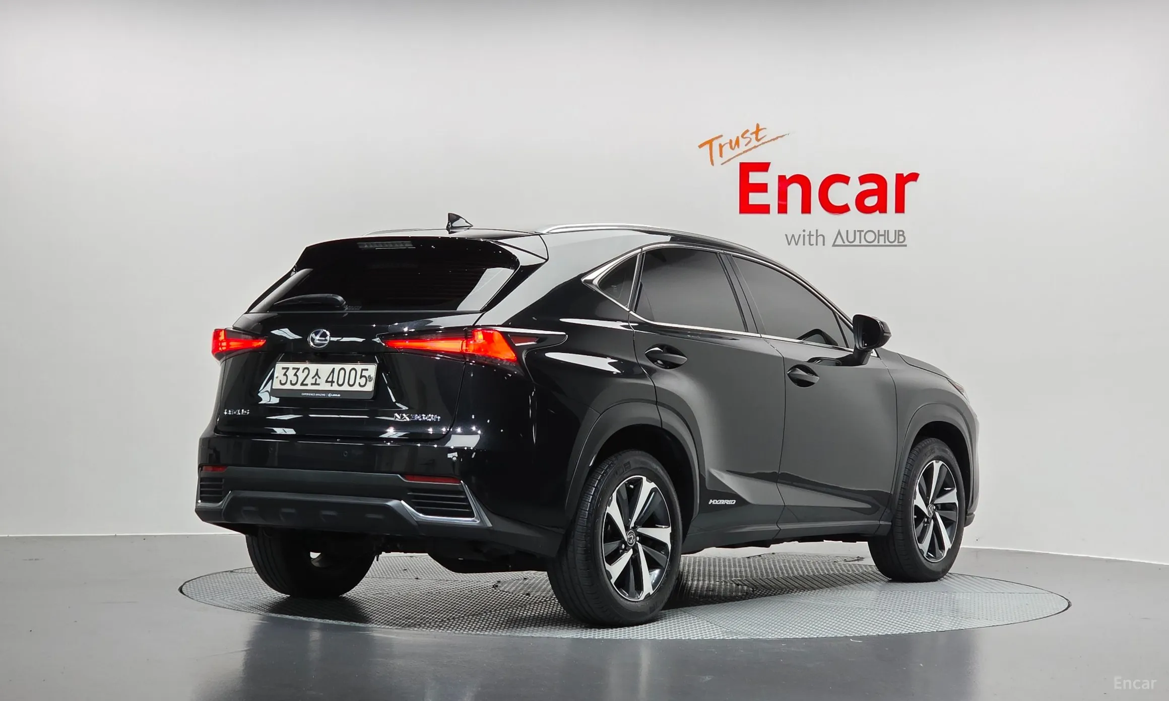 Lexus NX300h