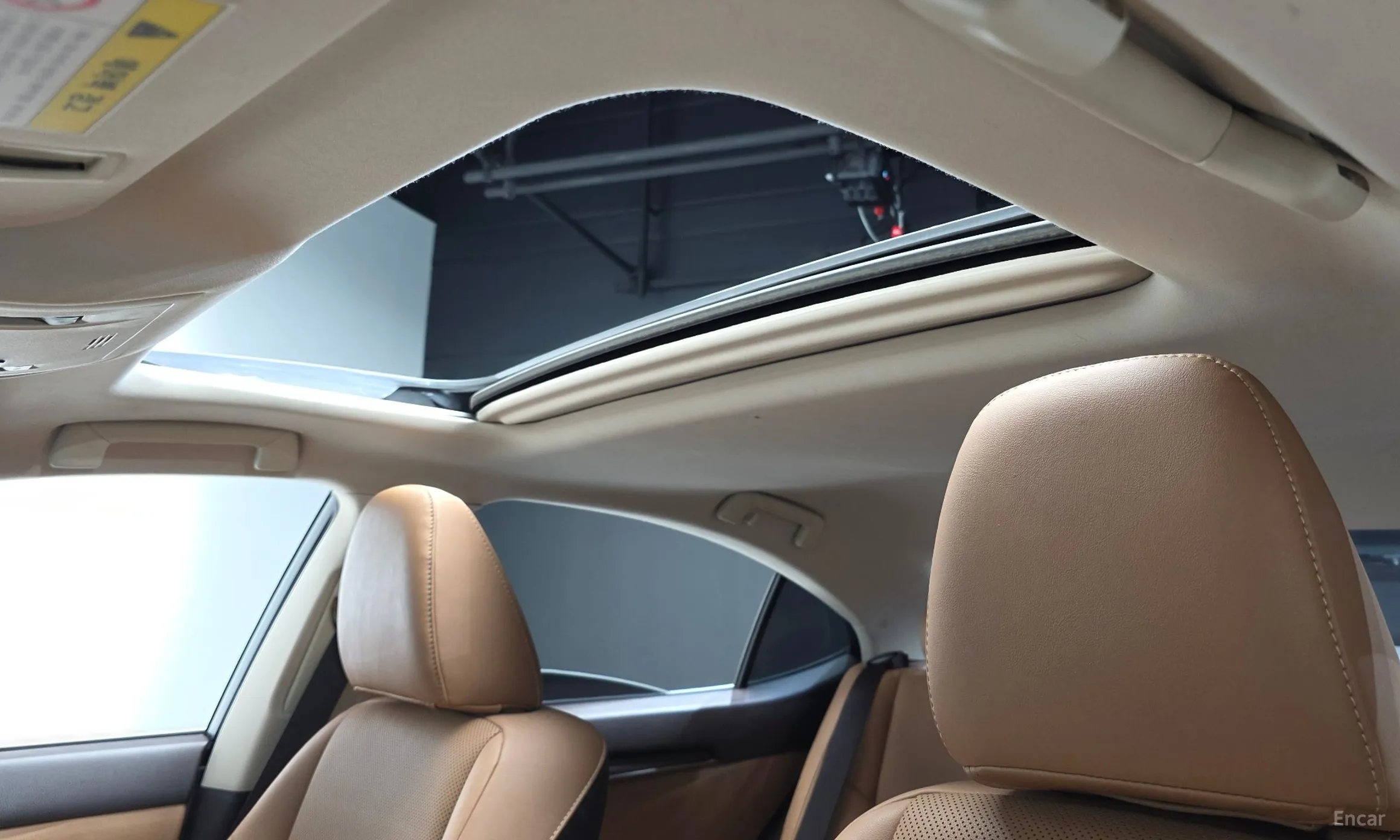 Lexus New ES300h превью 15