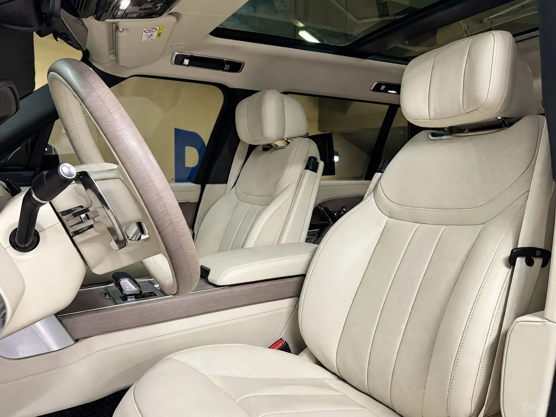 Land Rover Range Rover 5th Generation превью 10
