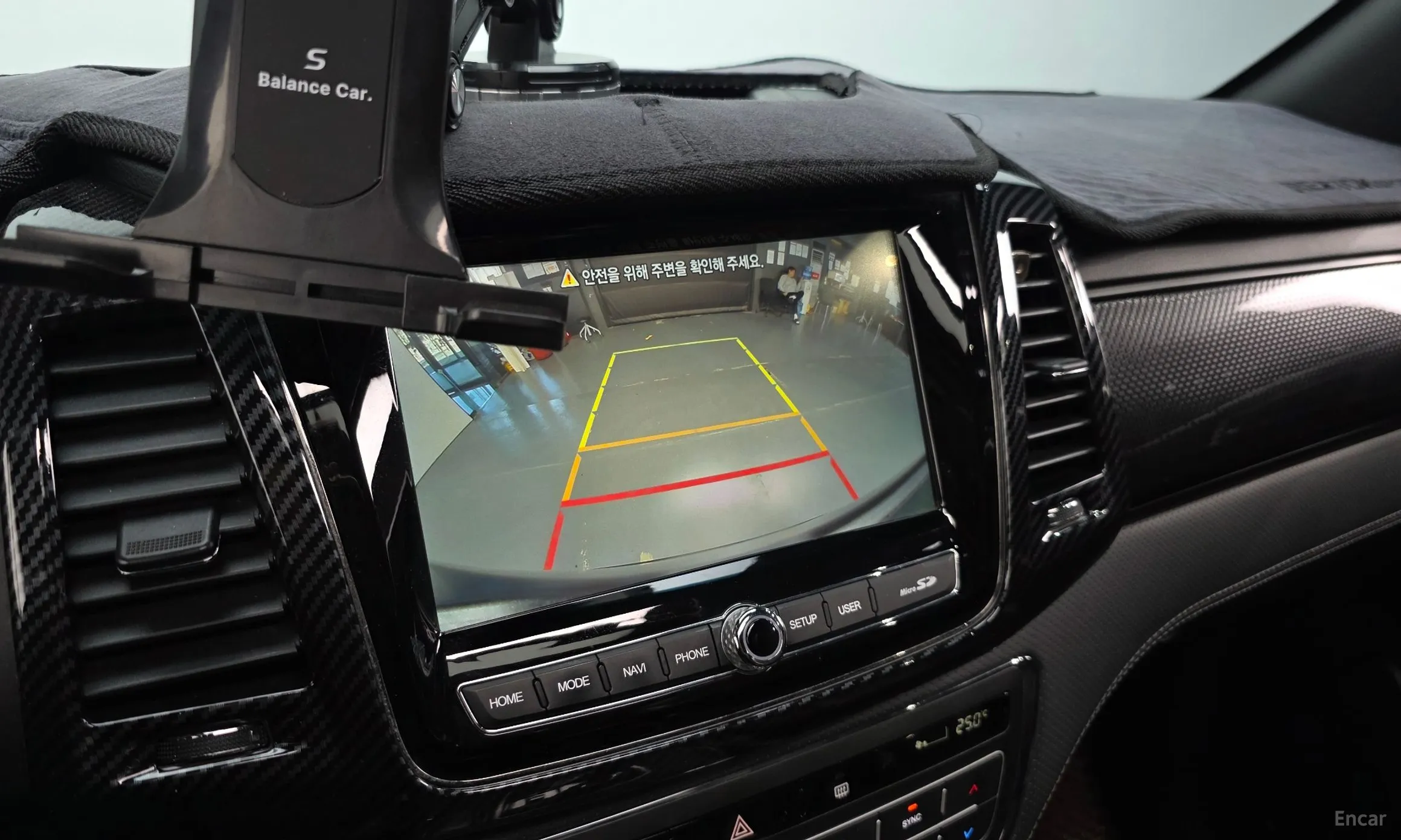 KG Mobility (SsangYong) Rexton Sports превью 16