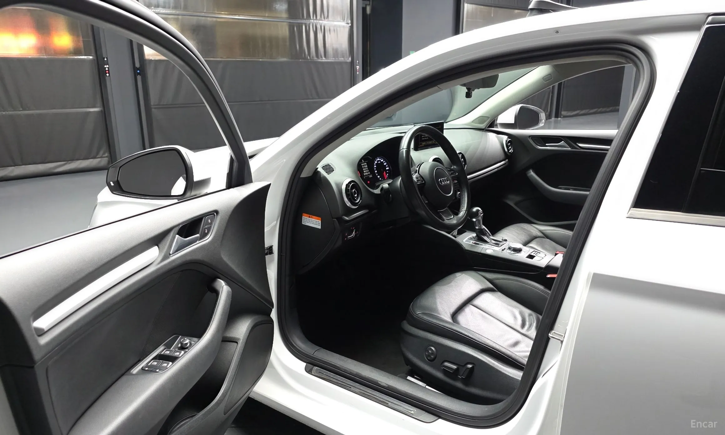 Audi New A3 превью 10