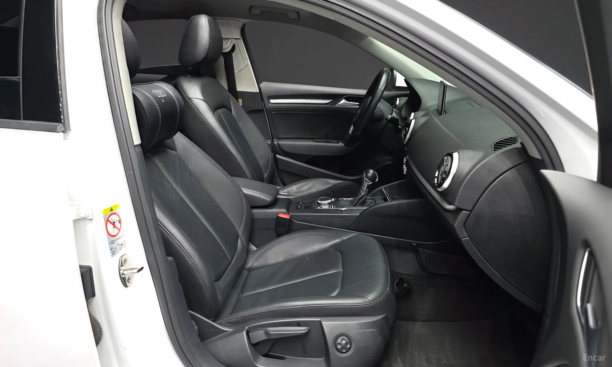 Audi New A3 превью 11