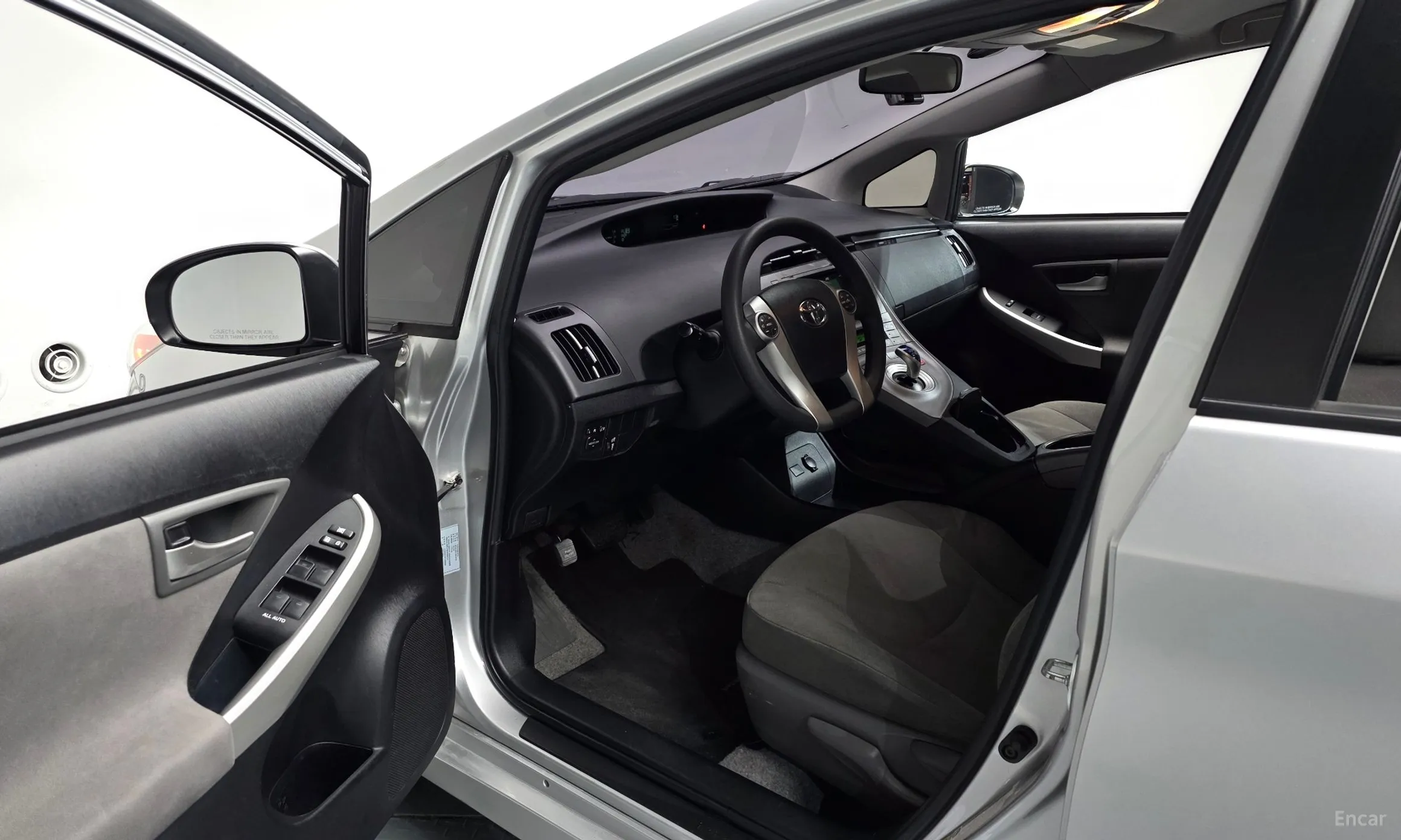 Toyota Toyota Prius превью 10