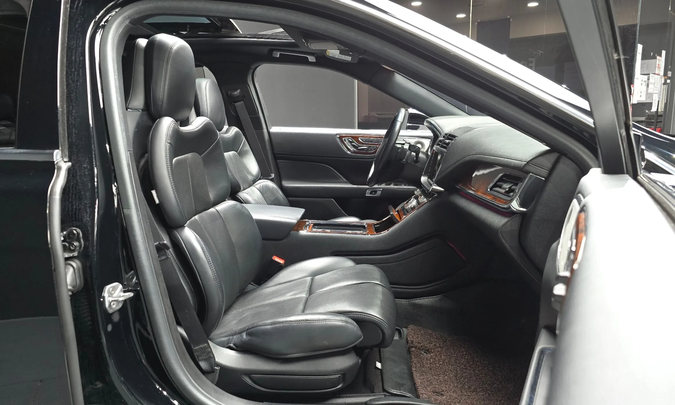 Lincoln Continental Gen 10 превью 11