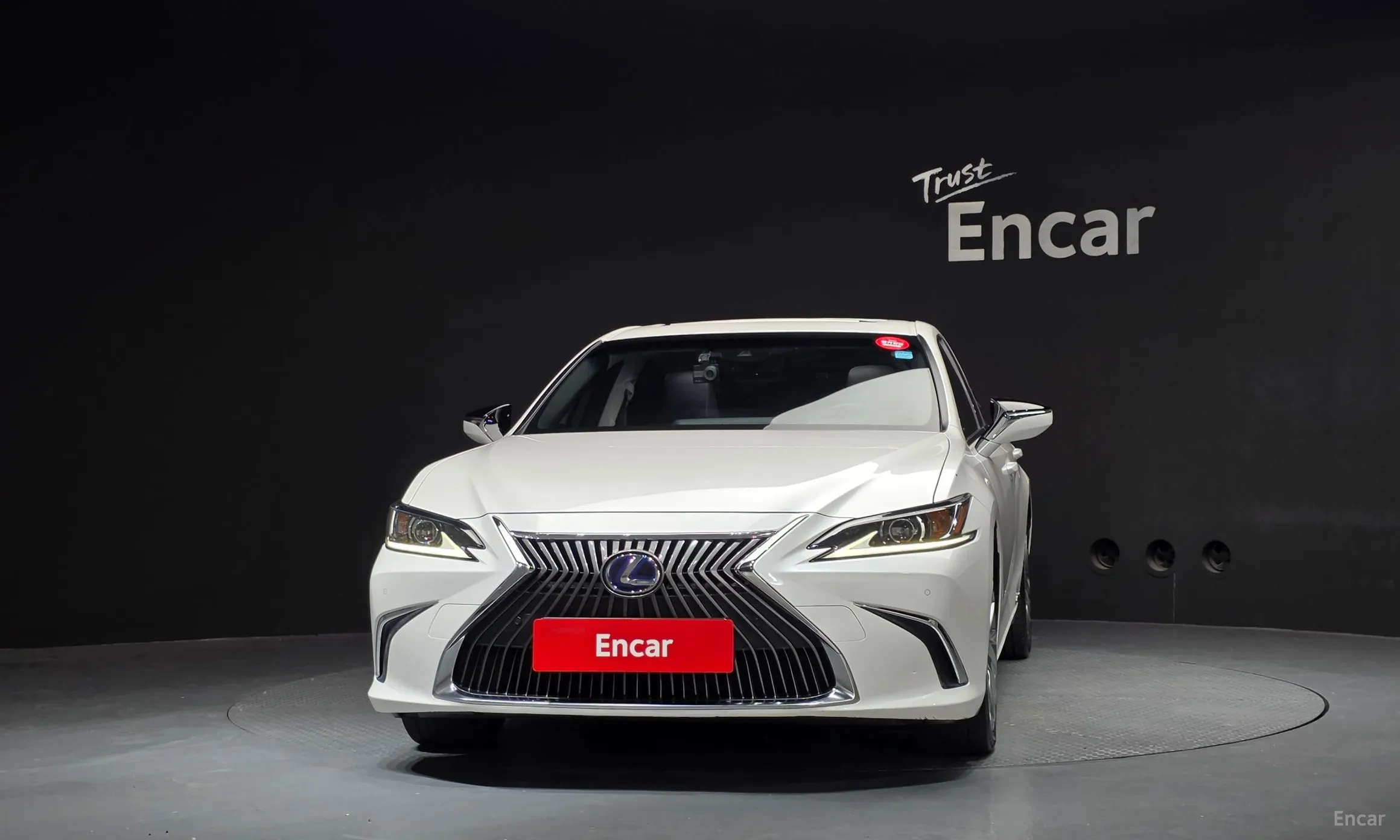 Lexus ES300h 7th Generation превью 3