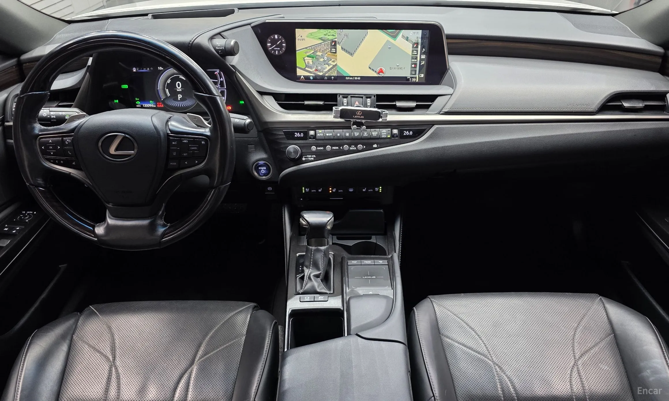 Lexus ES300h 7th Generation превью 7