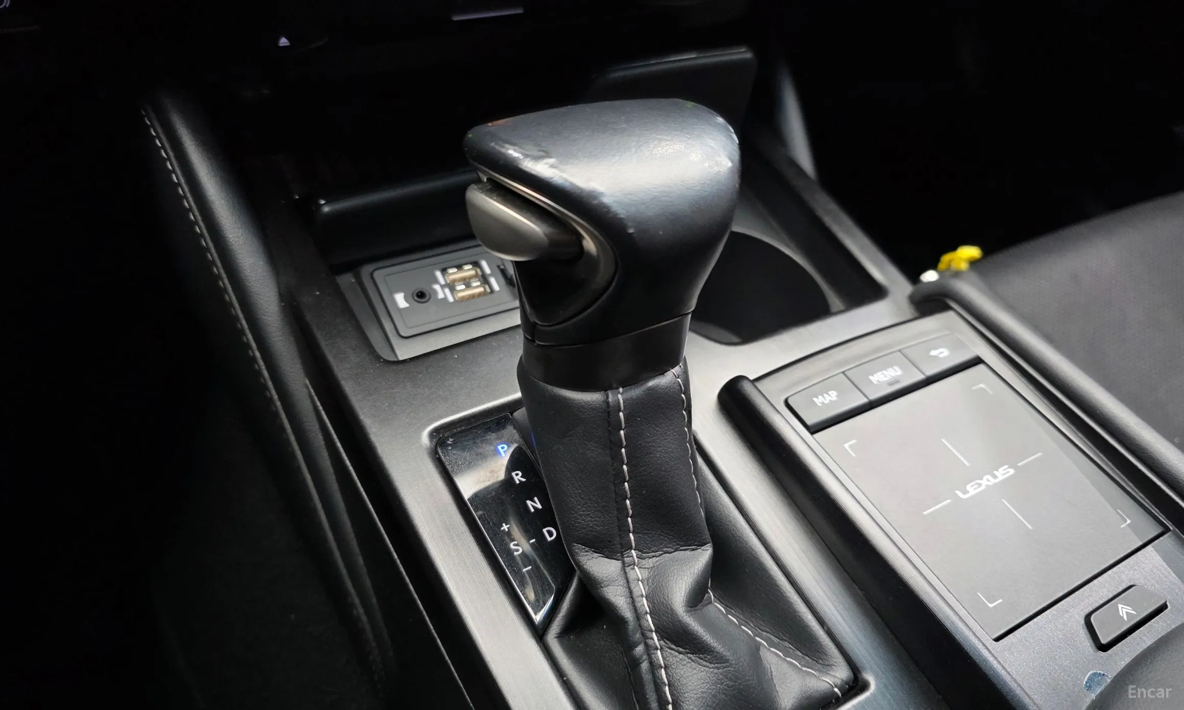 Lexus ES300h 7th Generation превью 9