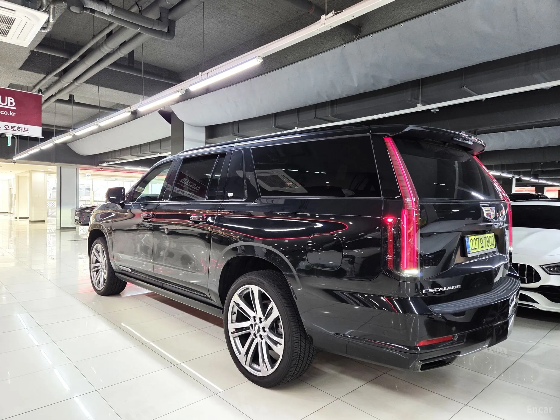 Cadillac Escalade 5th Generation