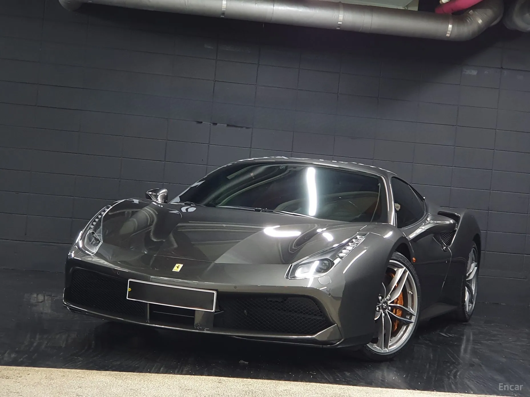 Ferrari 488 GTB превью 3