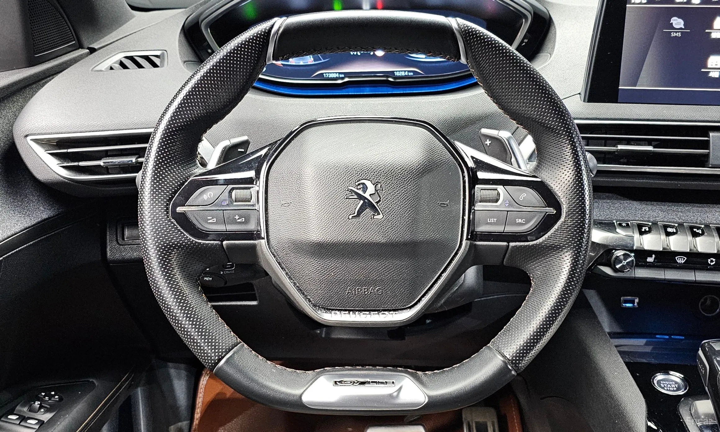 Peugeot 3008 2nd generation превью 13