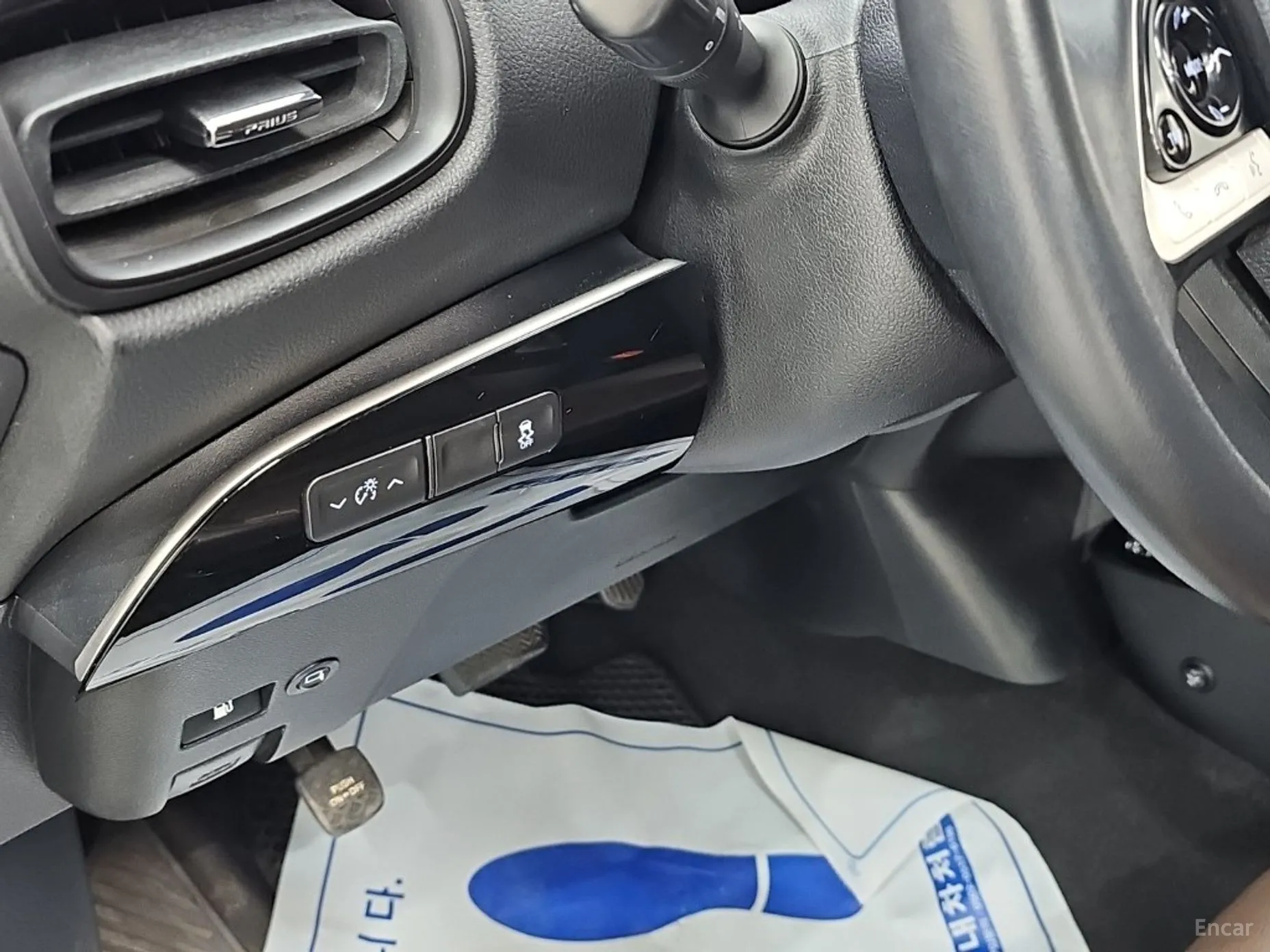 Toyota Prius 4th Generation превью 16