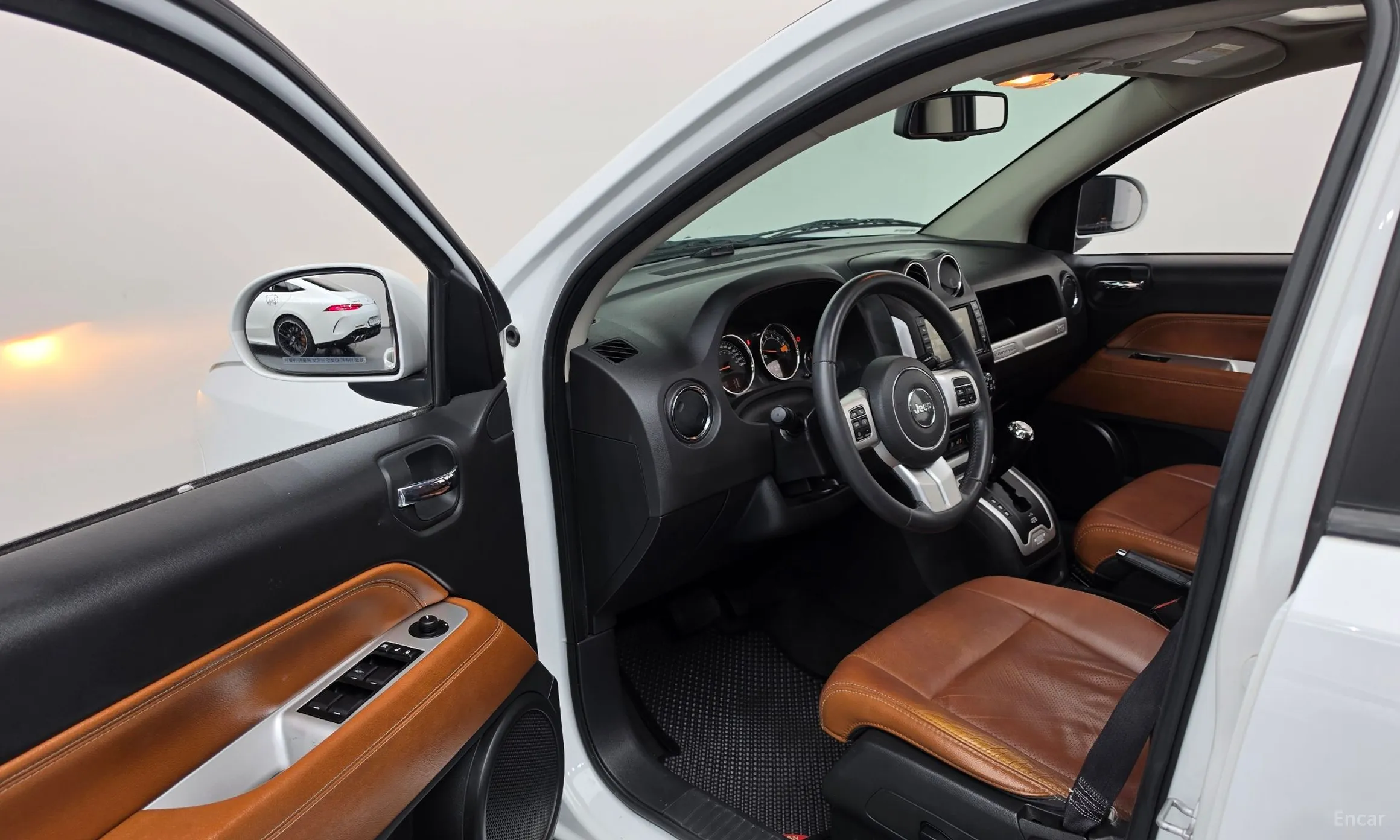 Jeep Compass превью 10