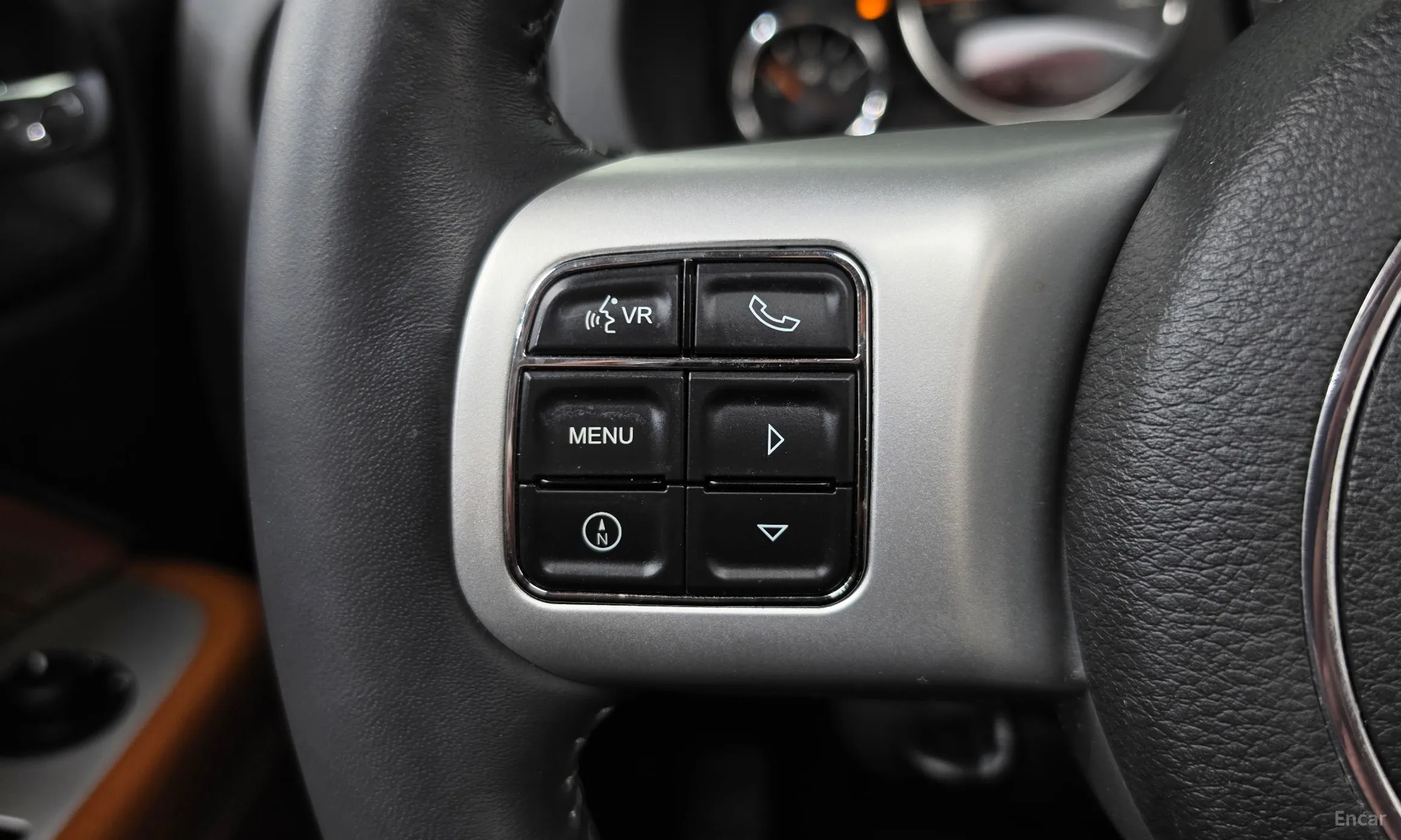 Jeep Compass превью 18
