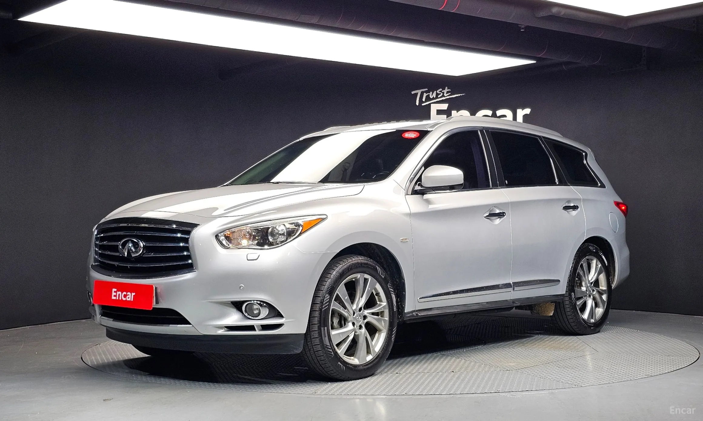 Infiniti JX35
