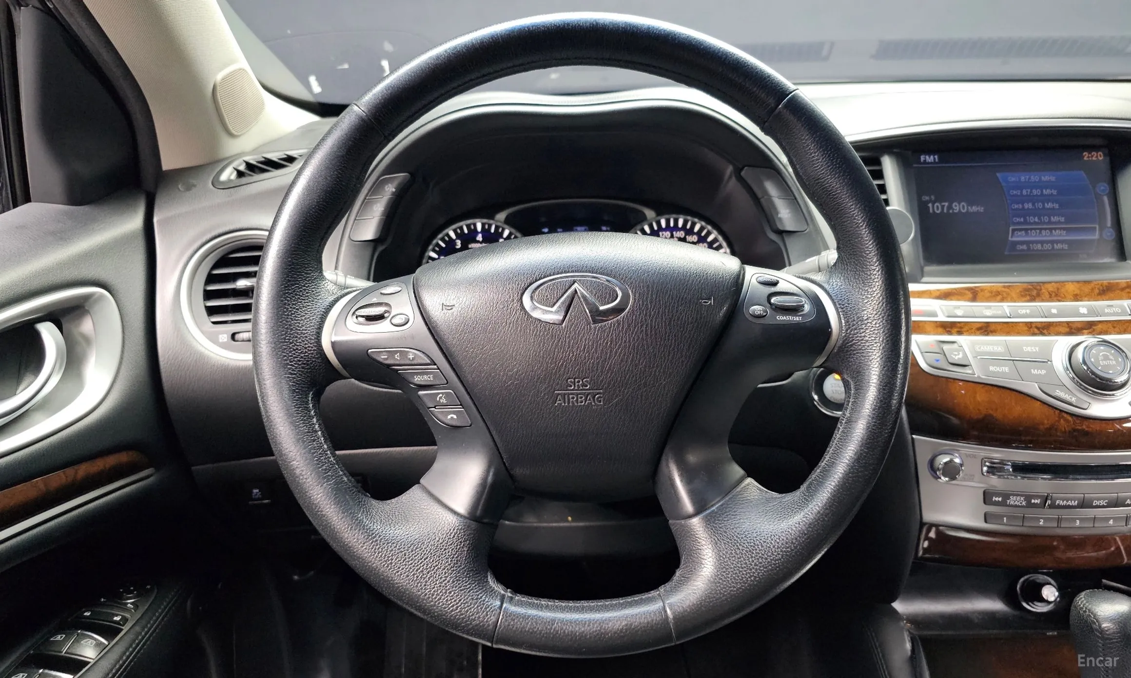 Infiniti JX35 превью 13