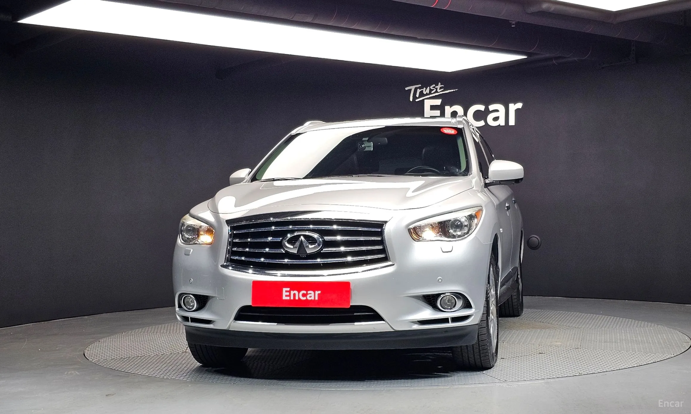 Infiniti JX35 превью 3