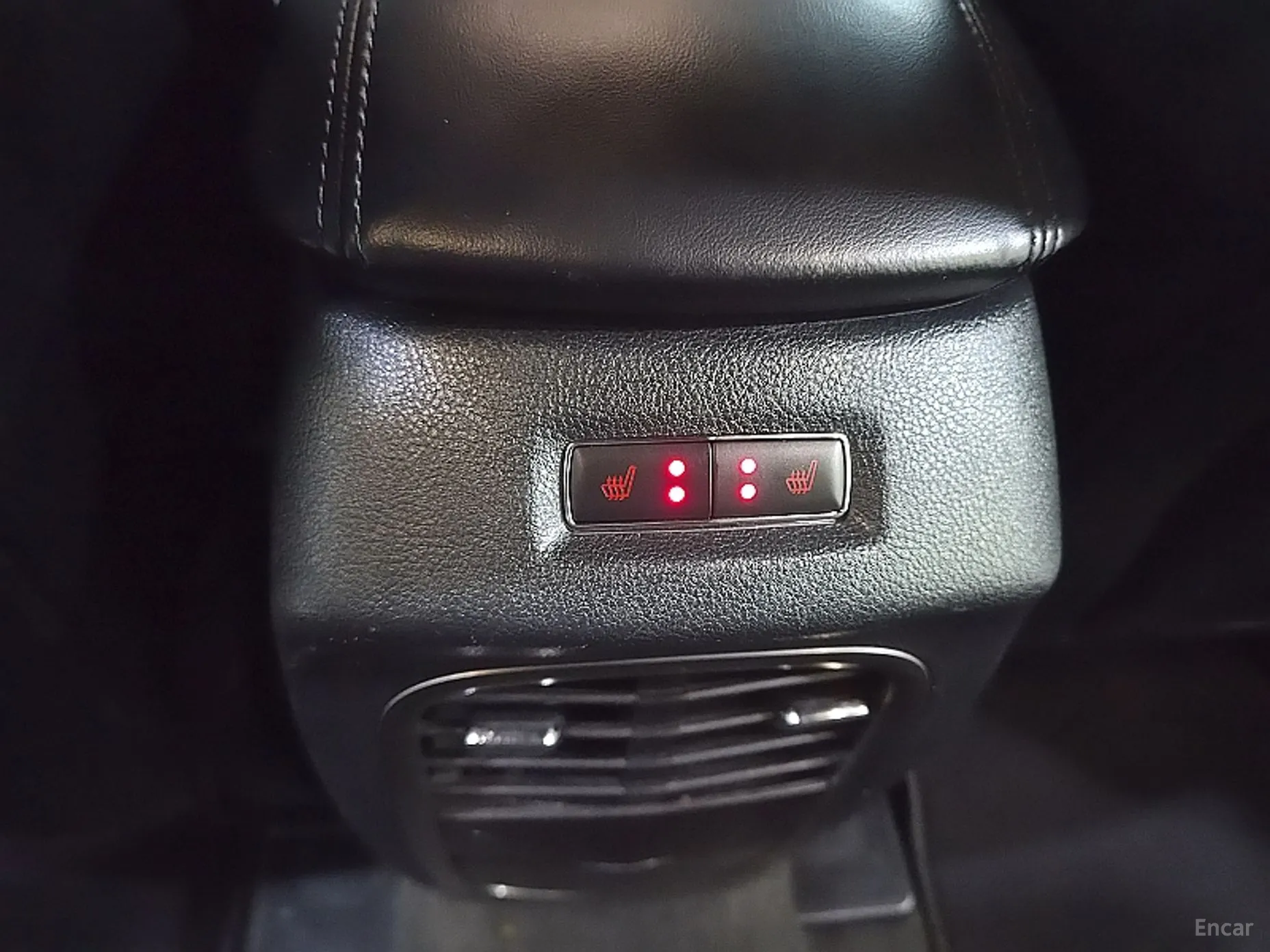 Lincoln MKC превью 10