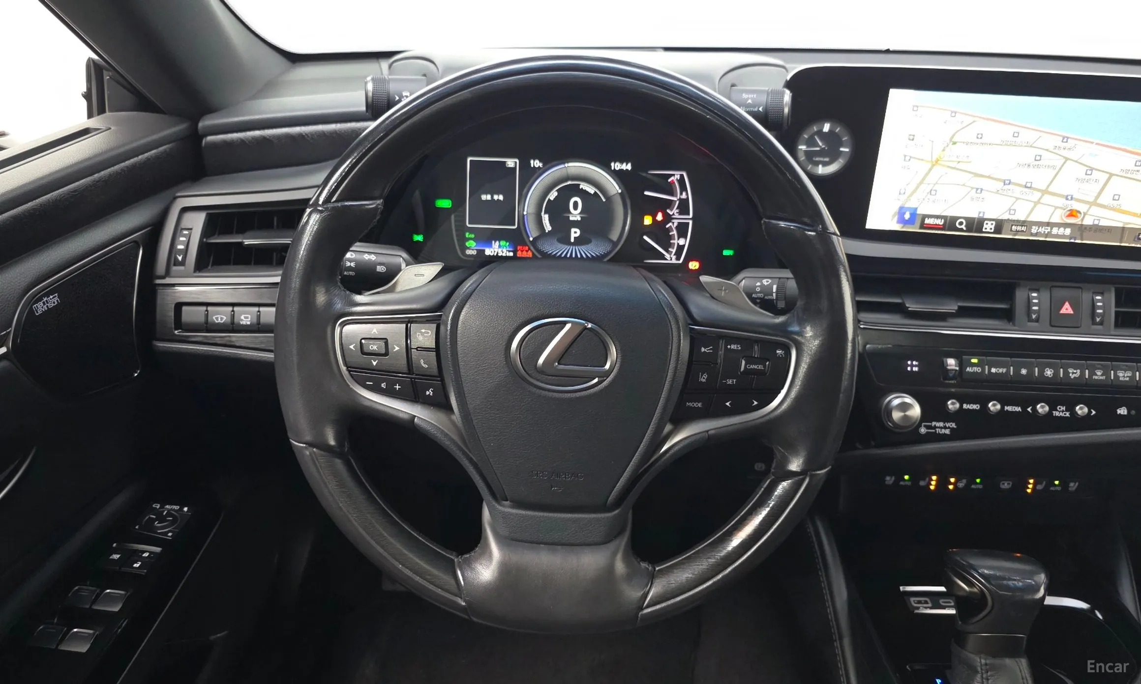 Lexus ES300h 7th Generation превью 14